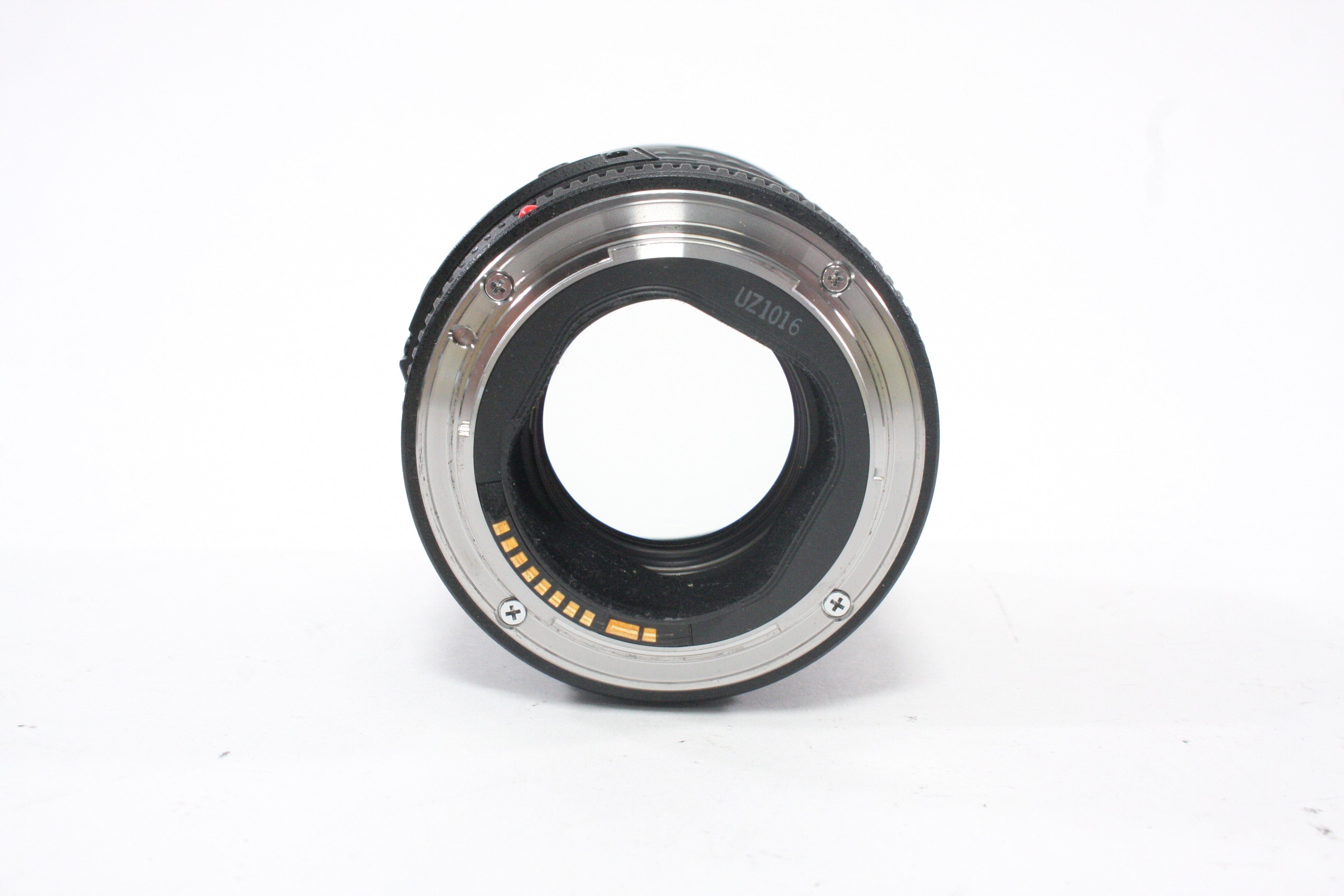Canon 135mm f/2 L Ultrasonic Lens for Canon EF Mount