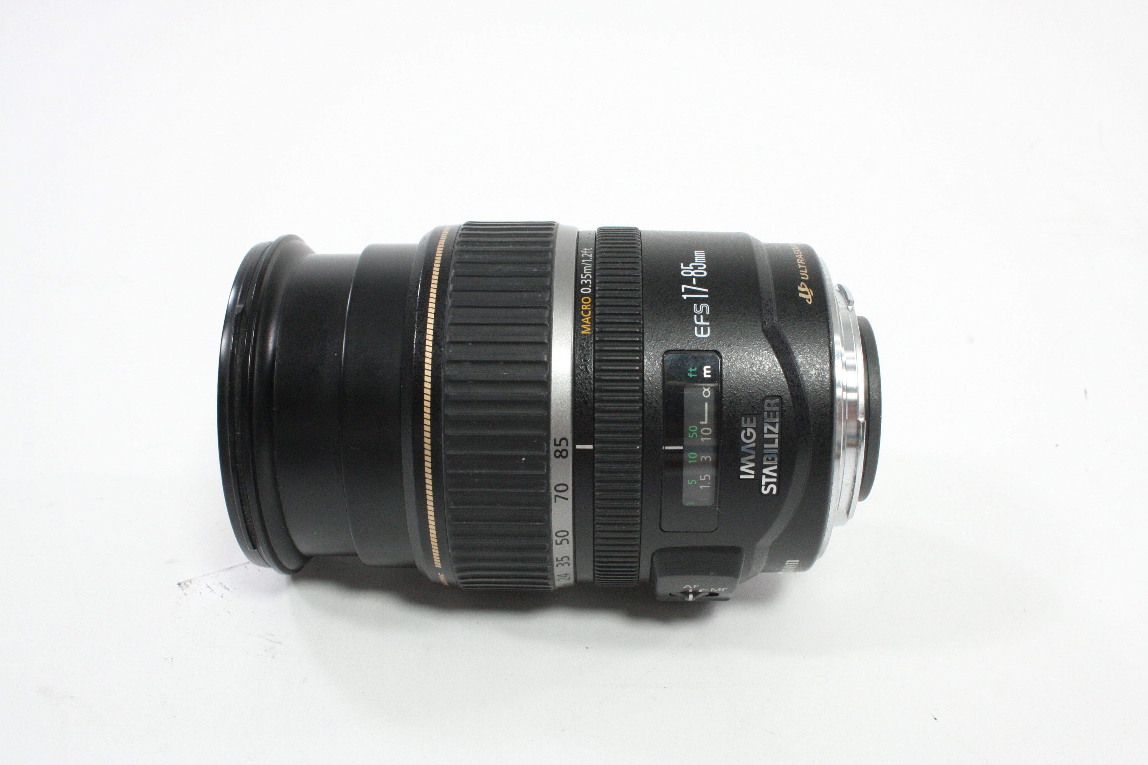 Canon 17-85mm f/4-5.6IS USM EF-S Lens for Canon EF Mountq