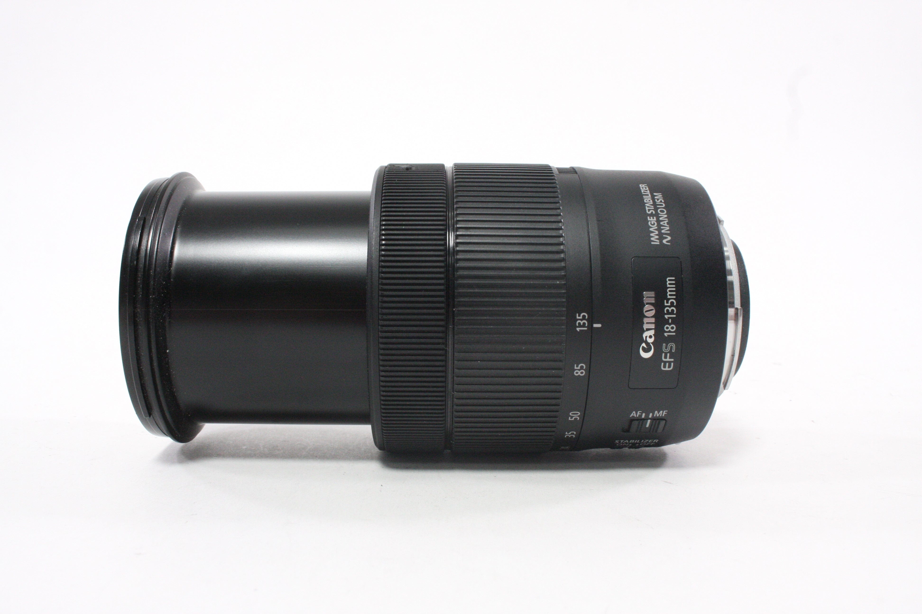 Canon 18-135mm f/3.5-5.6 IS USM EF-S Lens for Canon EF Mount