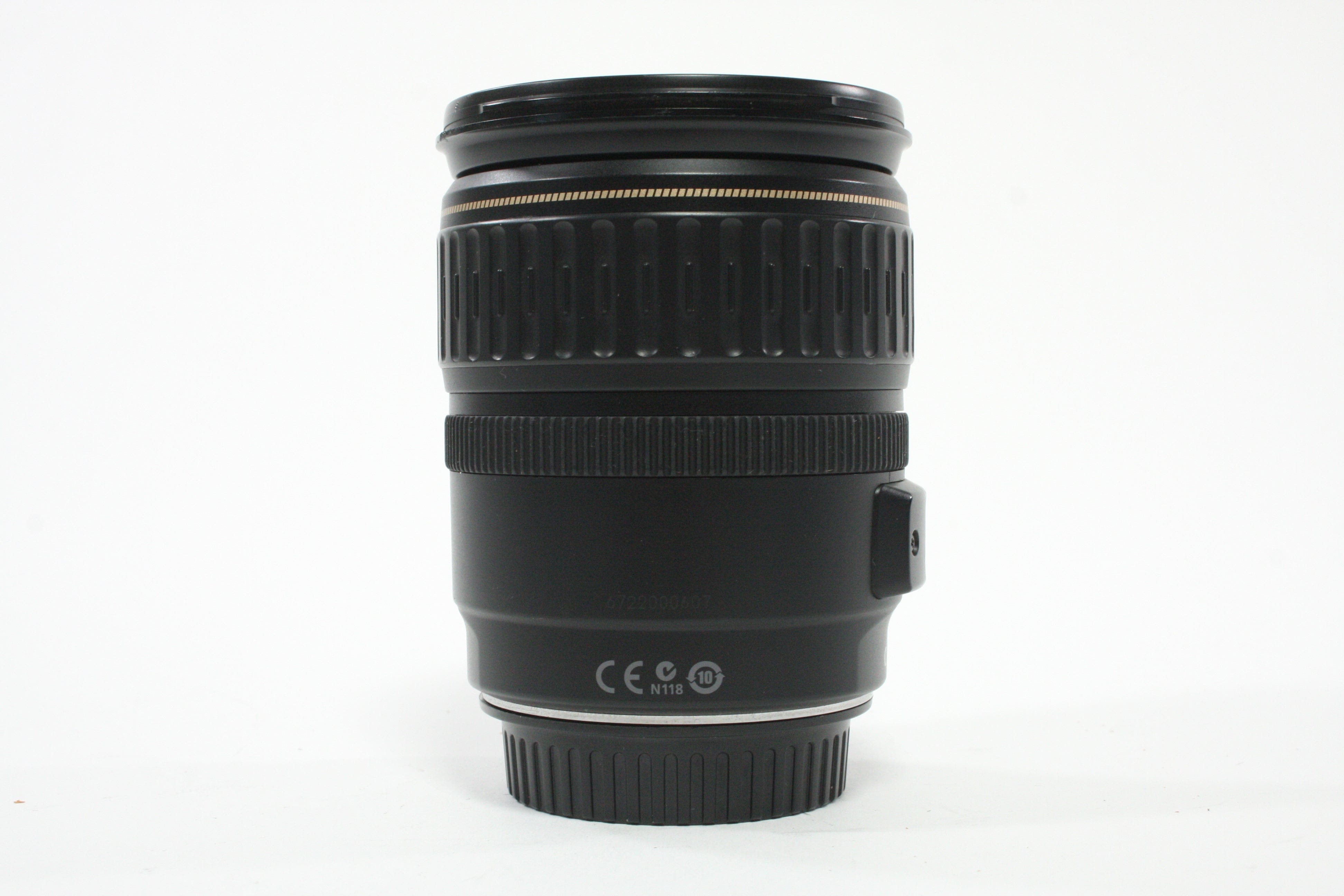 Canon 28-135mm f/3.5-5.6 IS Lens for Canon EF Mount
