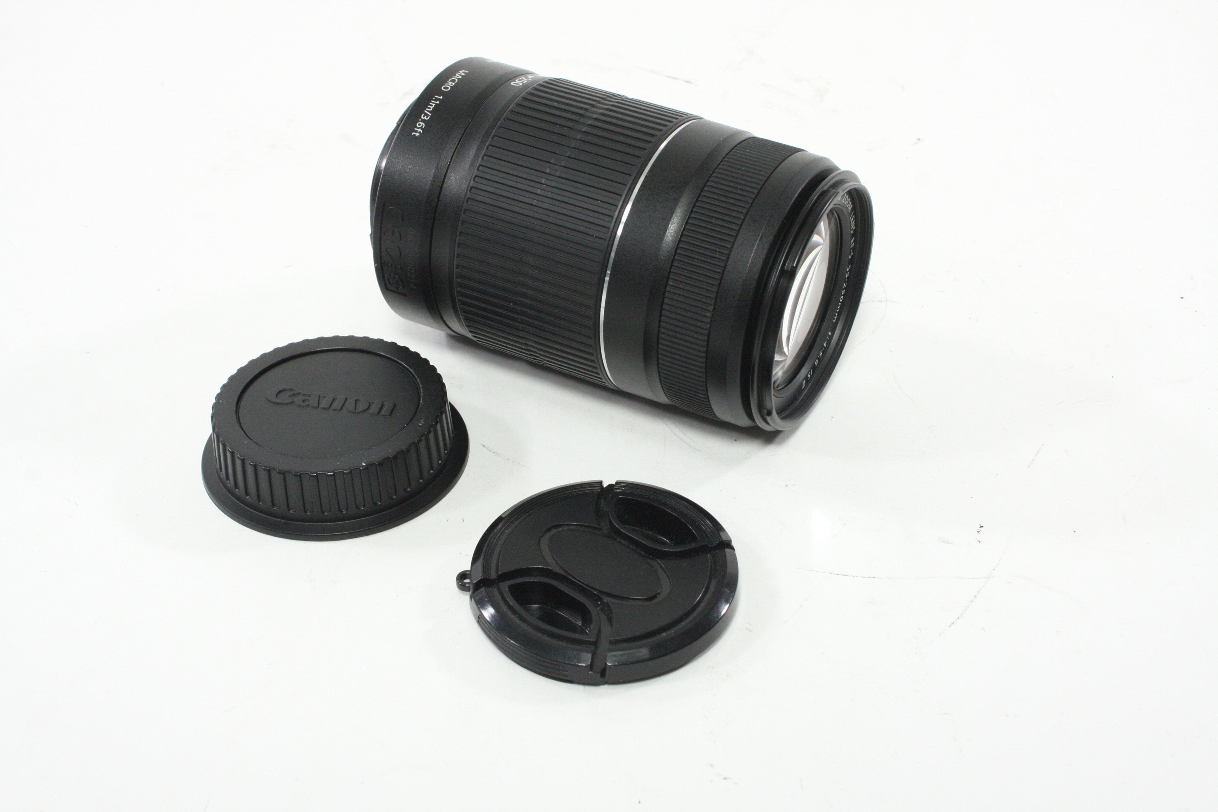 Canon 55-250mm f/4-5.6 IS II EF-S Lens for Canon EF Mount AS-IS