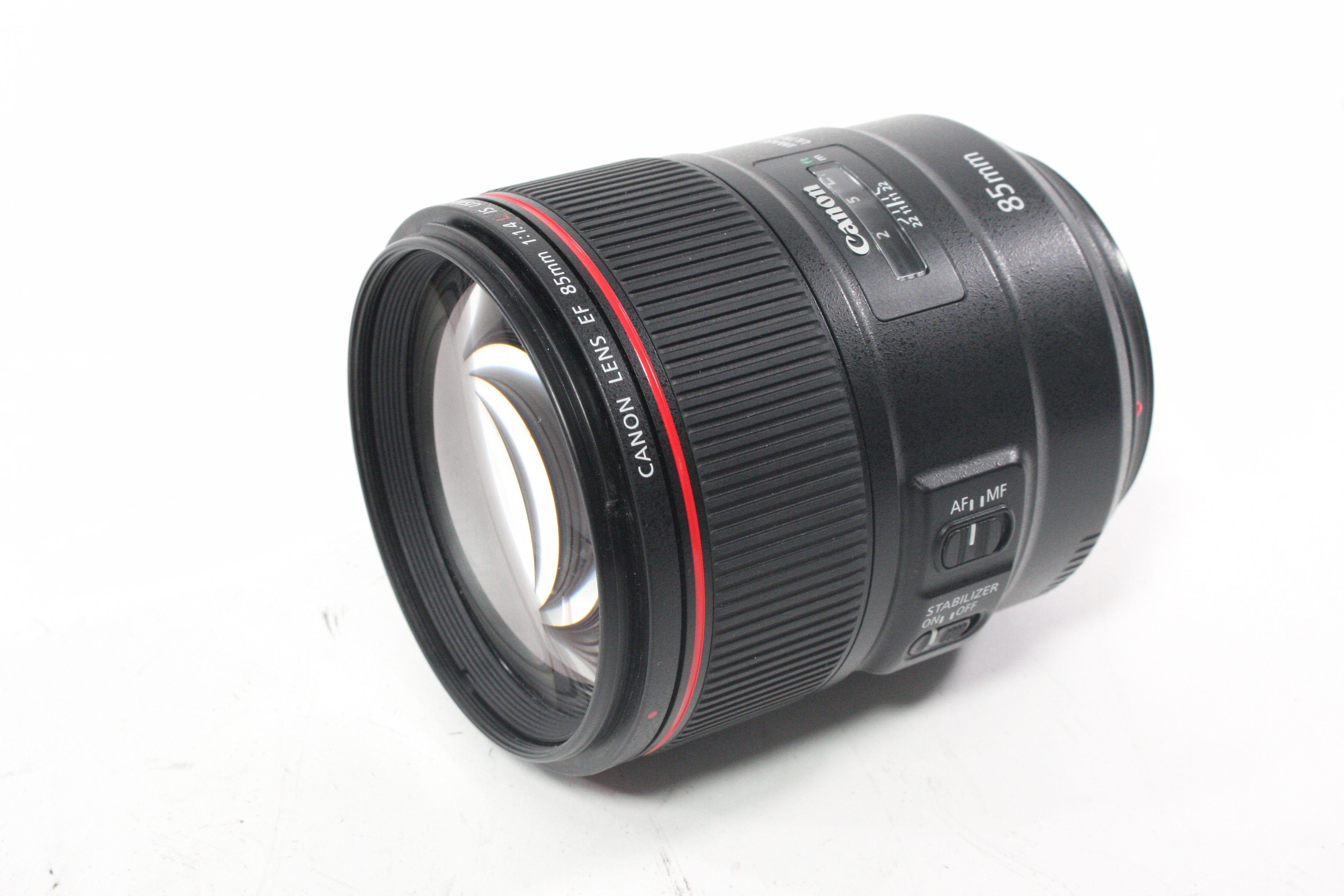 Canon 85mm f/1.4 L IS USM Lens for Canon EF Mount