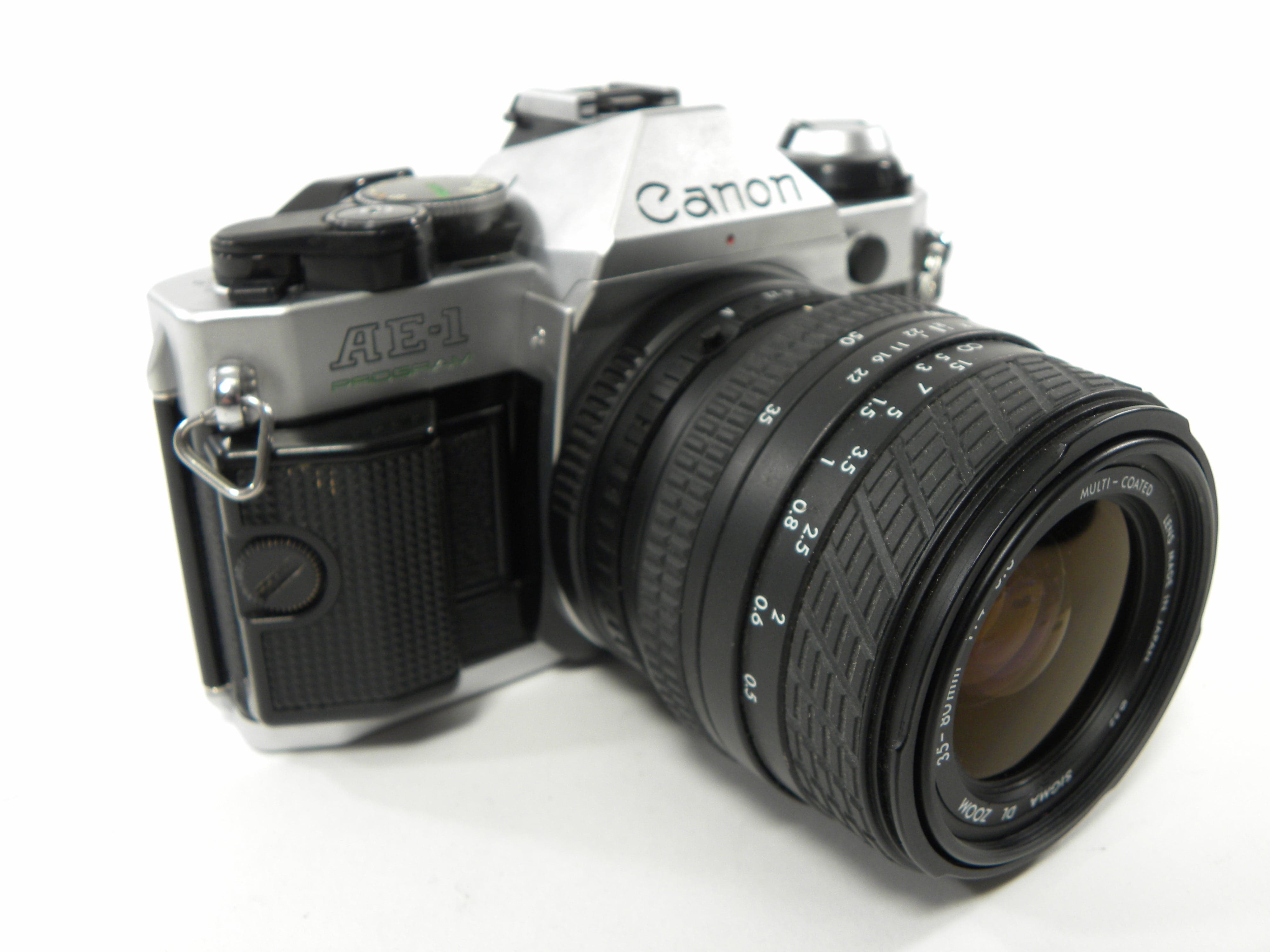 Canon AE-1 35mm Program SLR w/Sigma DL Zoom MC 35-80mm f4-5.6