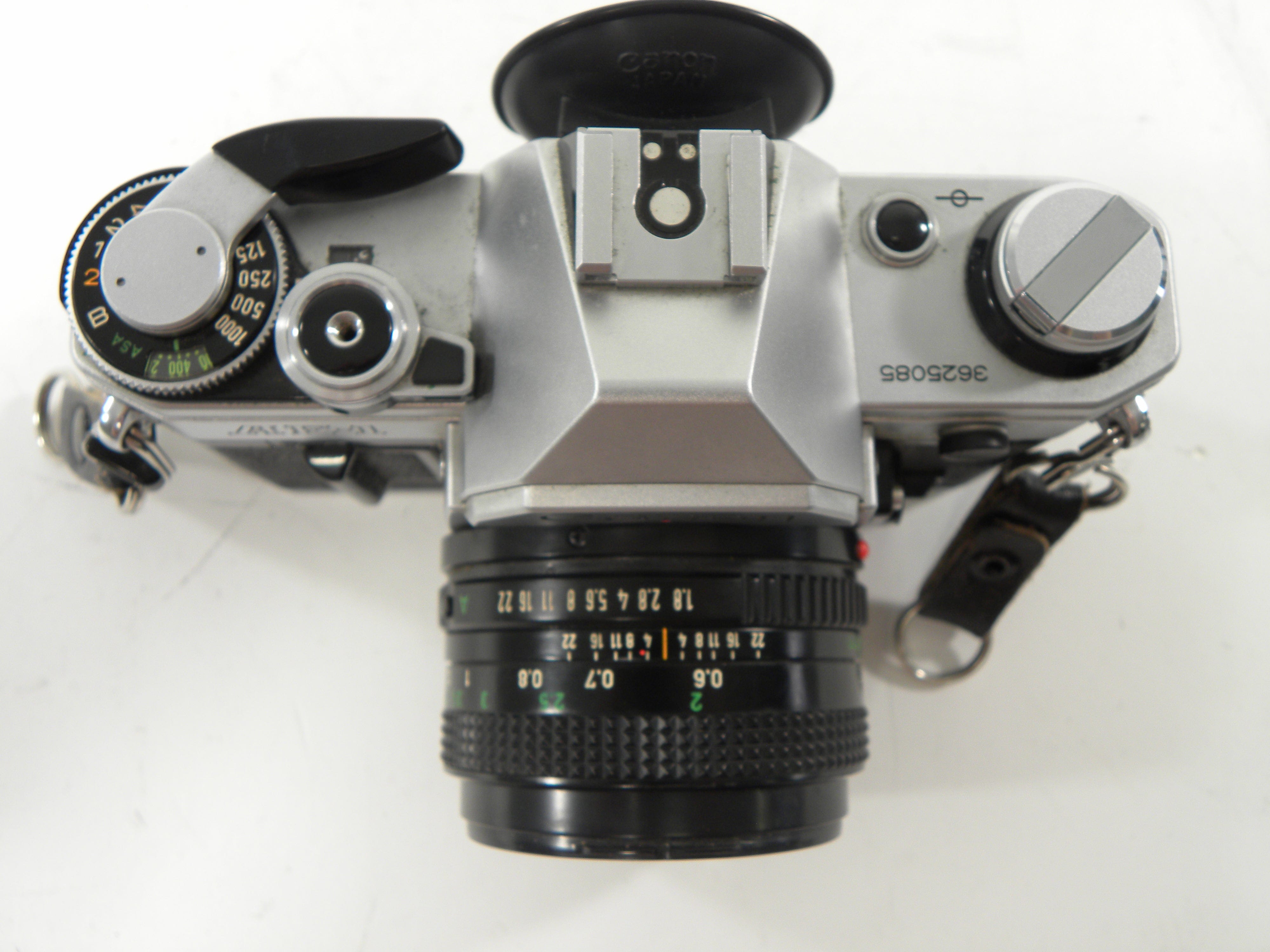 Canon AE-1 35mm SLR w/FD 50mm f1.8
