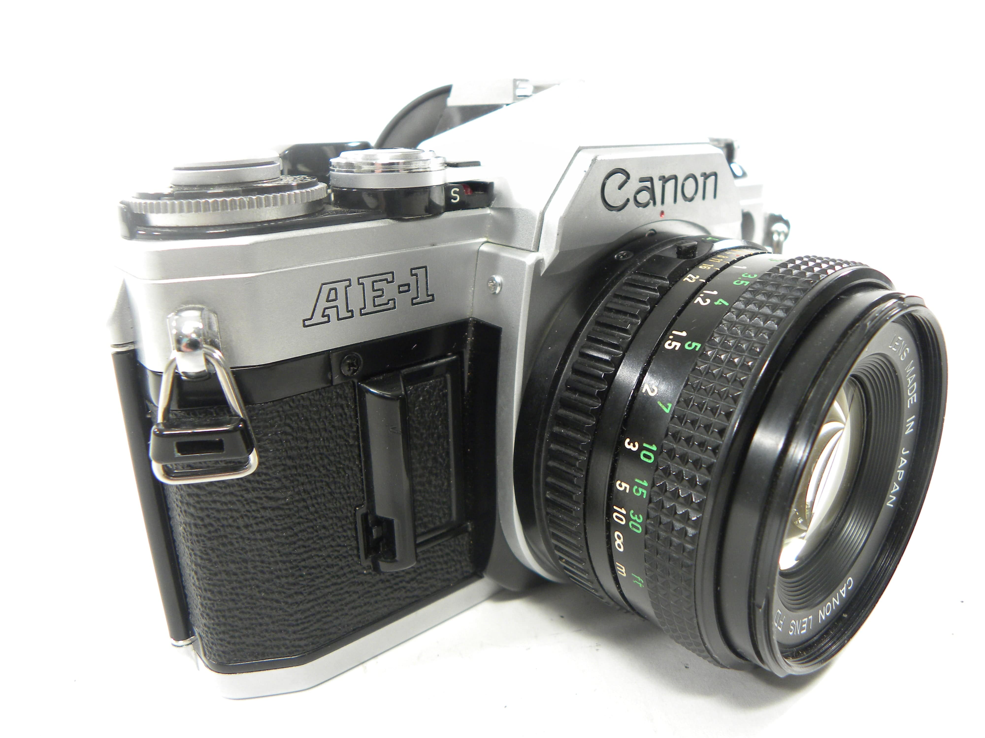 Canon AE-1 35mm SLR w/FD 50mm f1.8