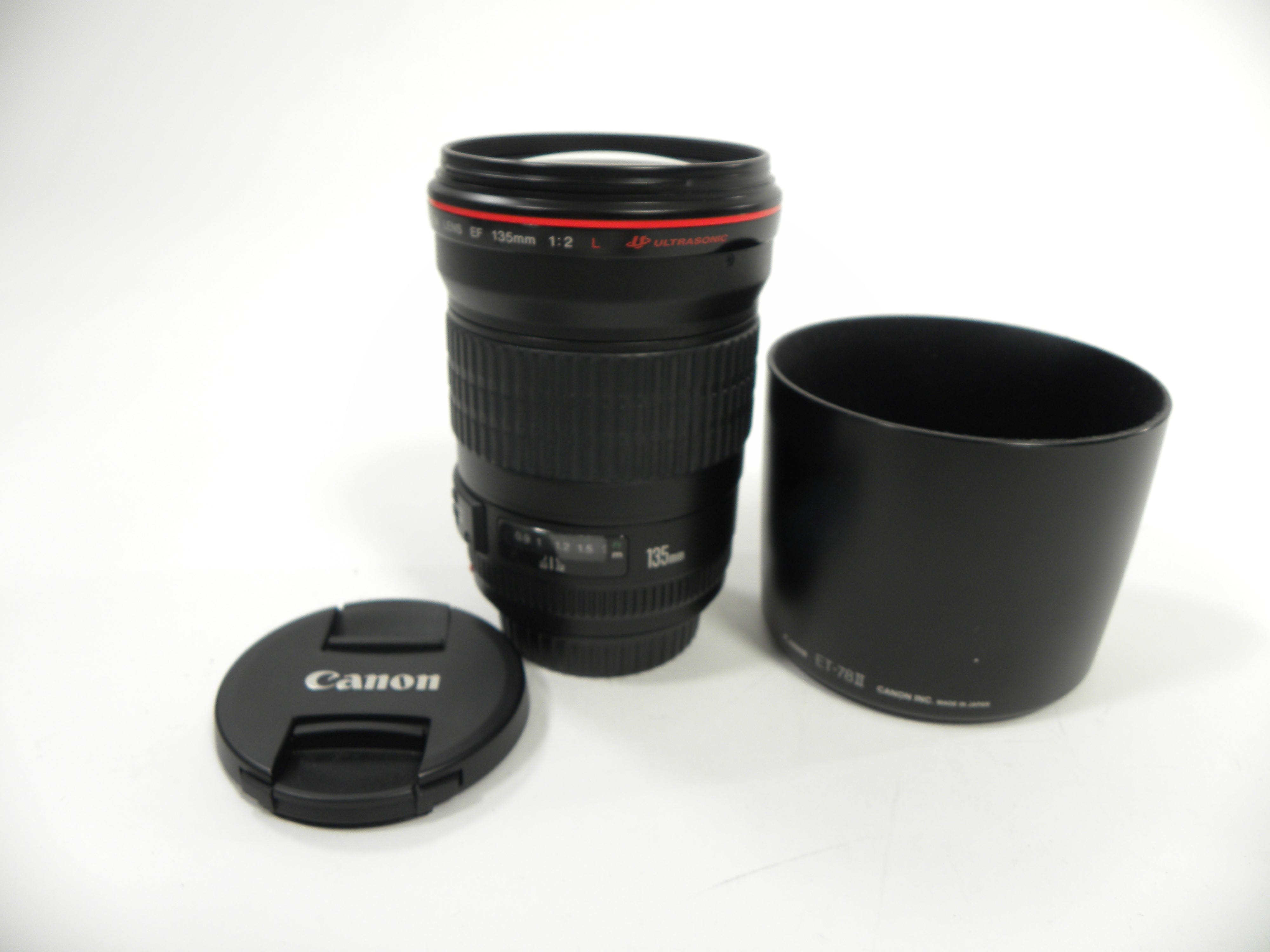 Canon EF 135mm f2 L USM