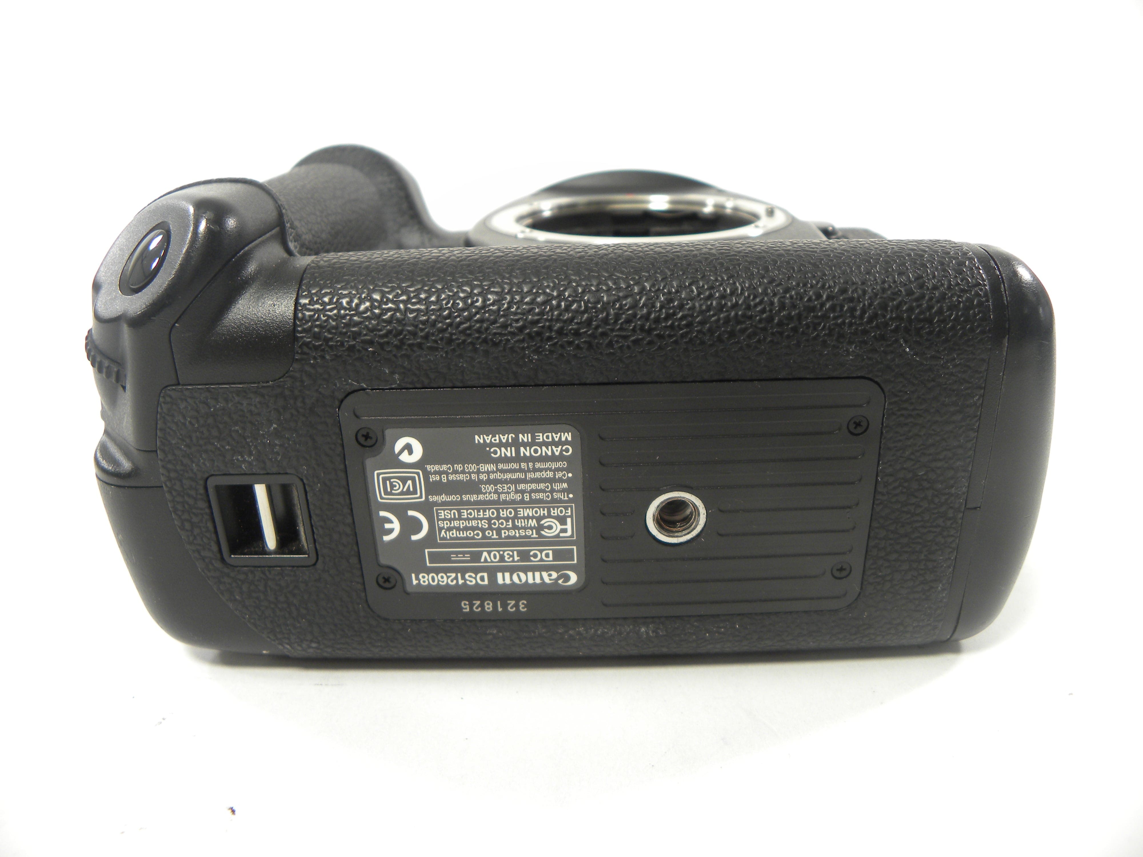 Canon EOS -1Ds Mark II 16.7mp Digital SLR Body  Only
