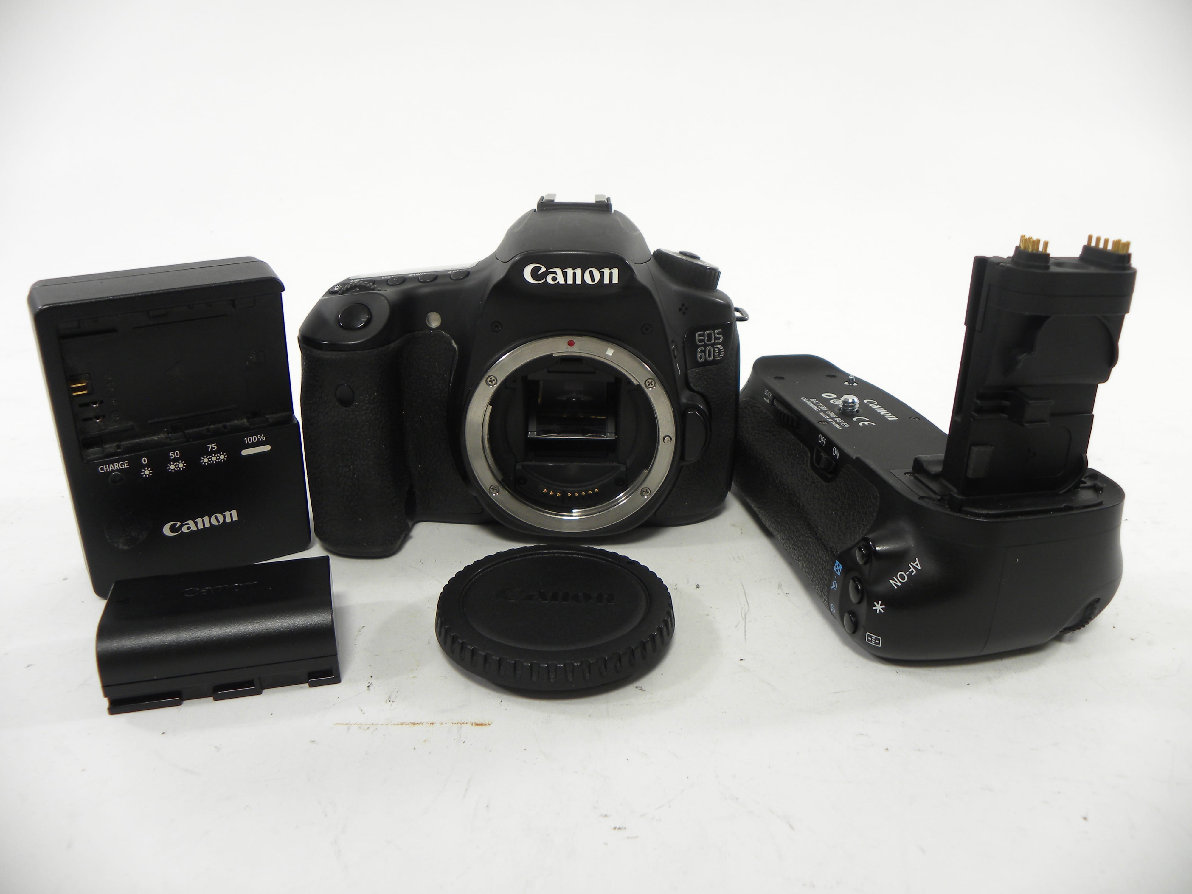 Canon EOS  60D 18mp Digital SLR Body Only Shutter Ct. 36,825 w/BG-E9 Grip