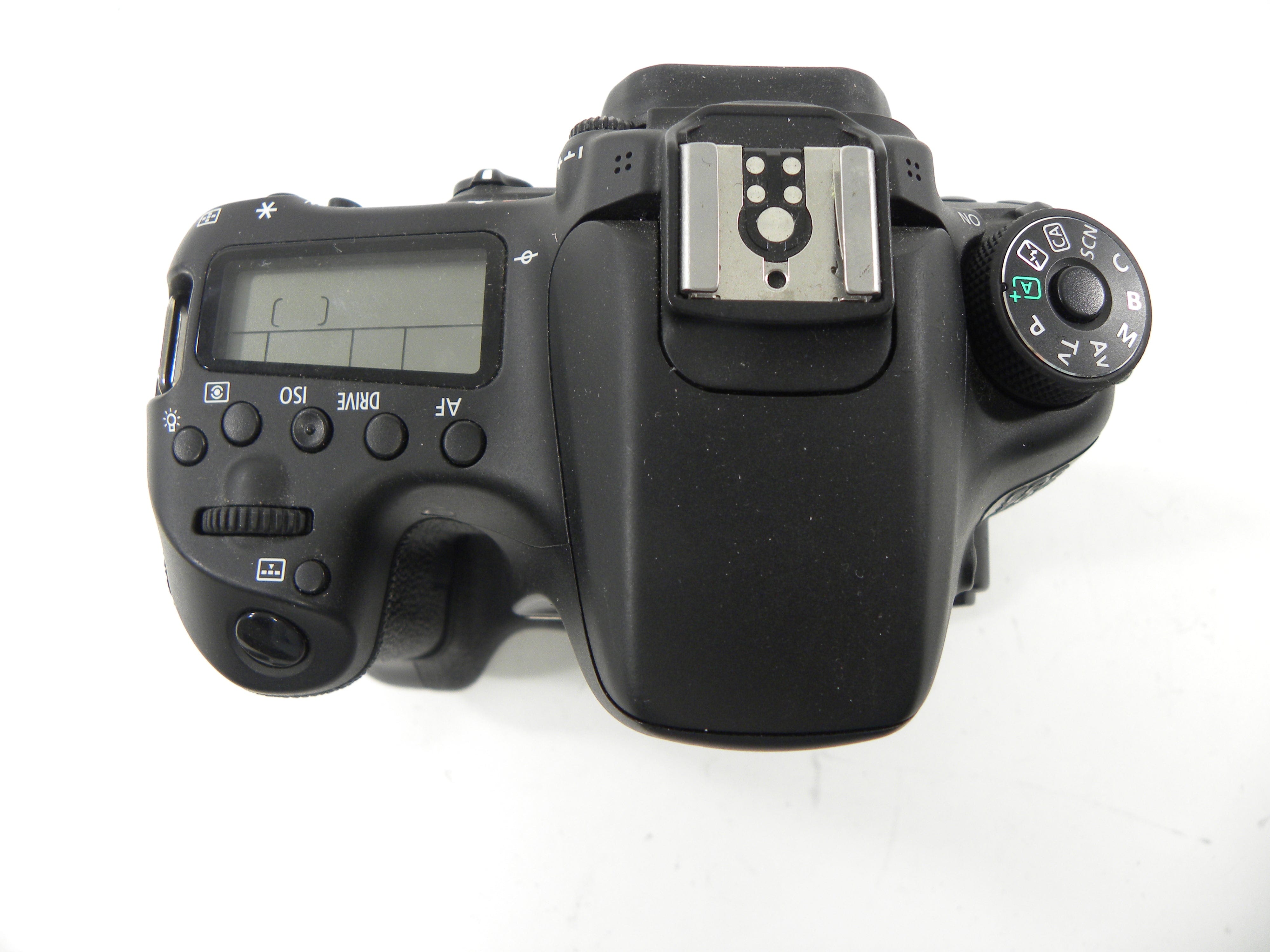 Canon EOS 70D 20.2mp Digital SLR body only w/grip S/C 3,901