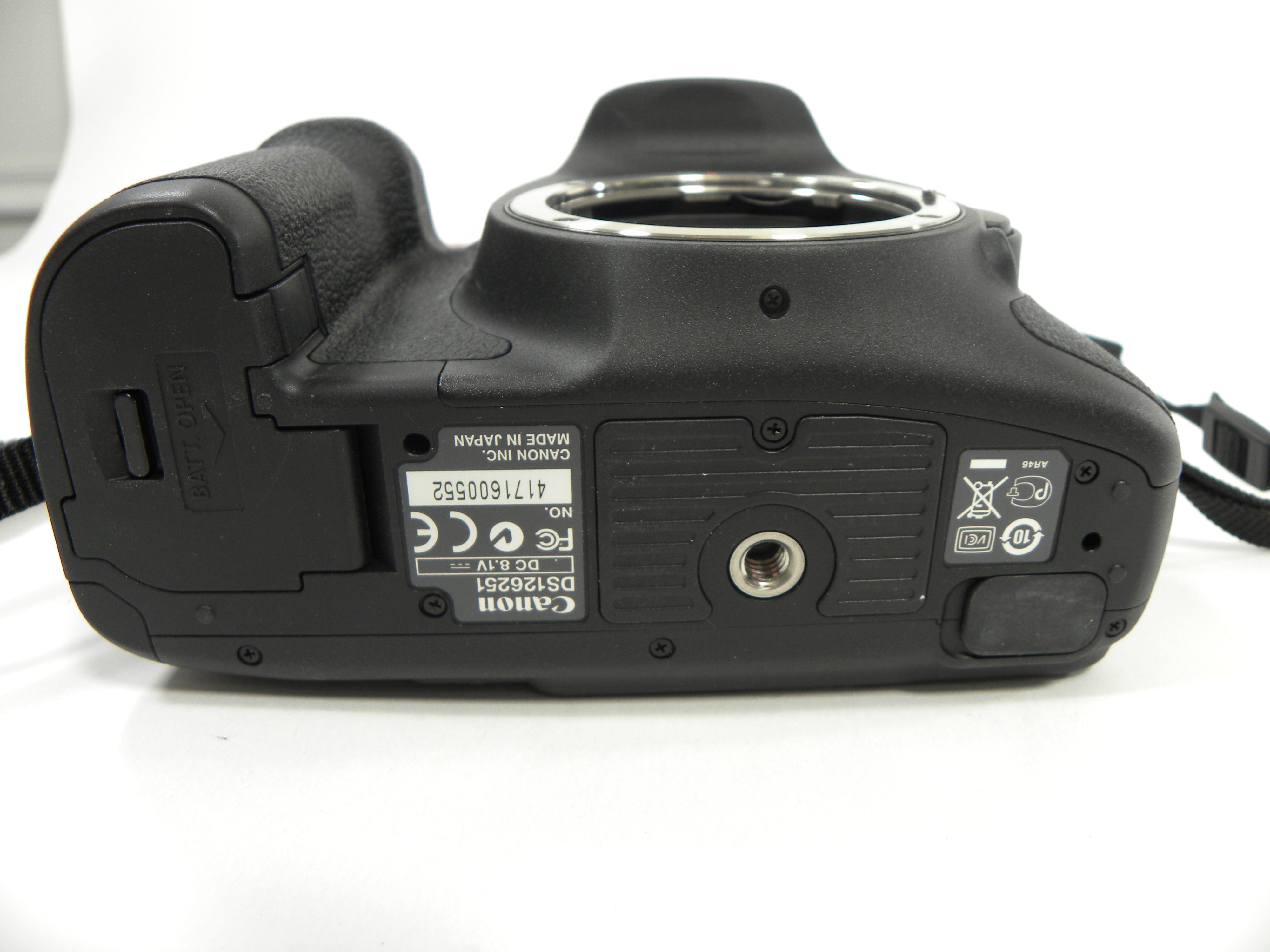 Canon EOS 7D 18.0mp Digital SLR Body Only Shutter Ct. 244