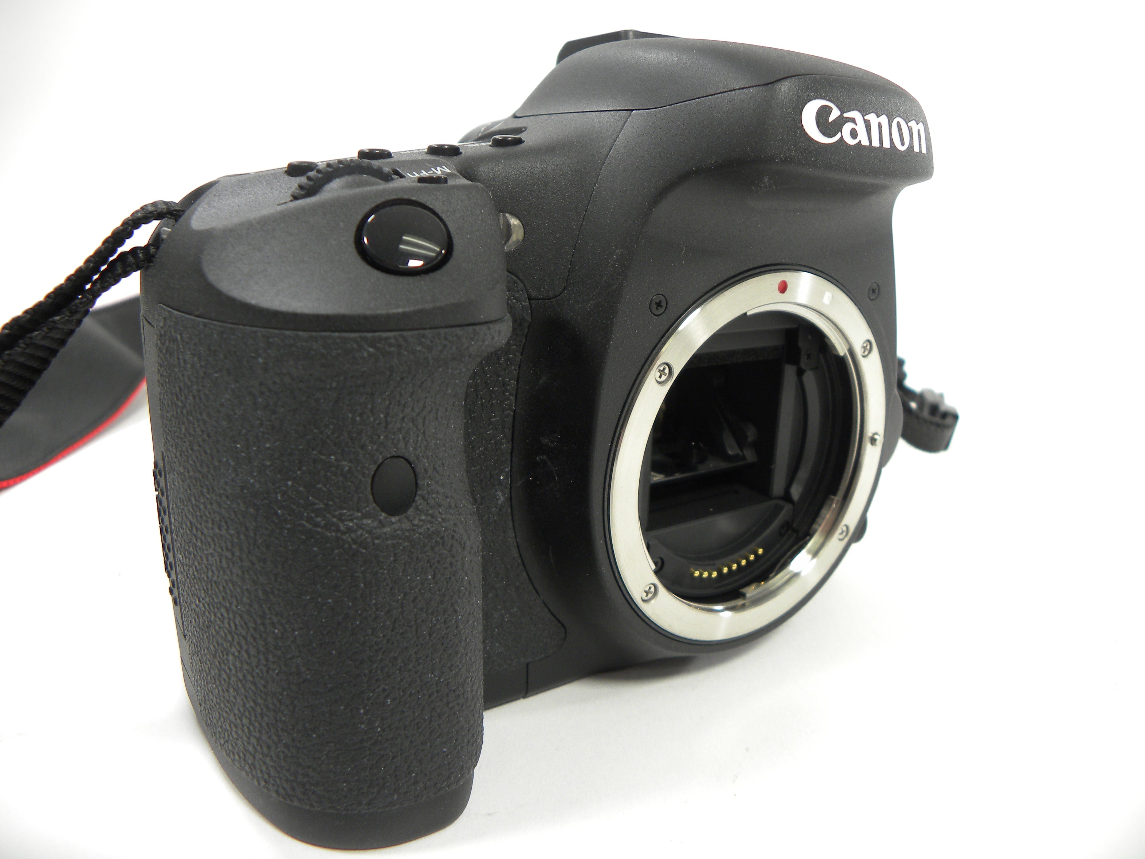 Canon EOS 7D 18.0mp Digital SLR Body Only Shutter Ct. 244