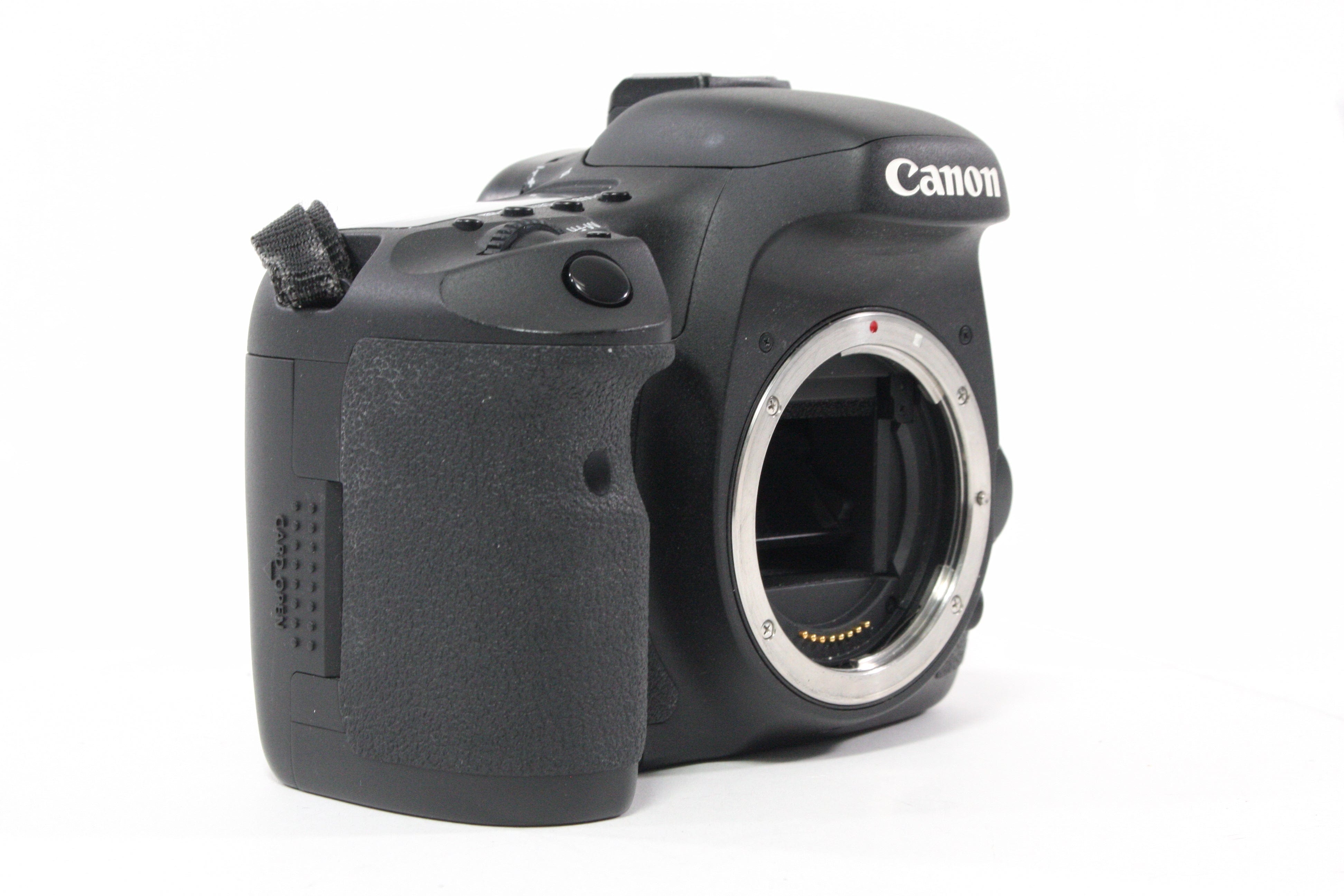 Canon EOS 7D DSLR Camera Body with a Shutter Count of 15,607