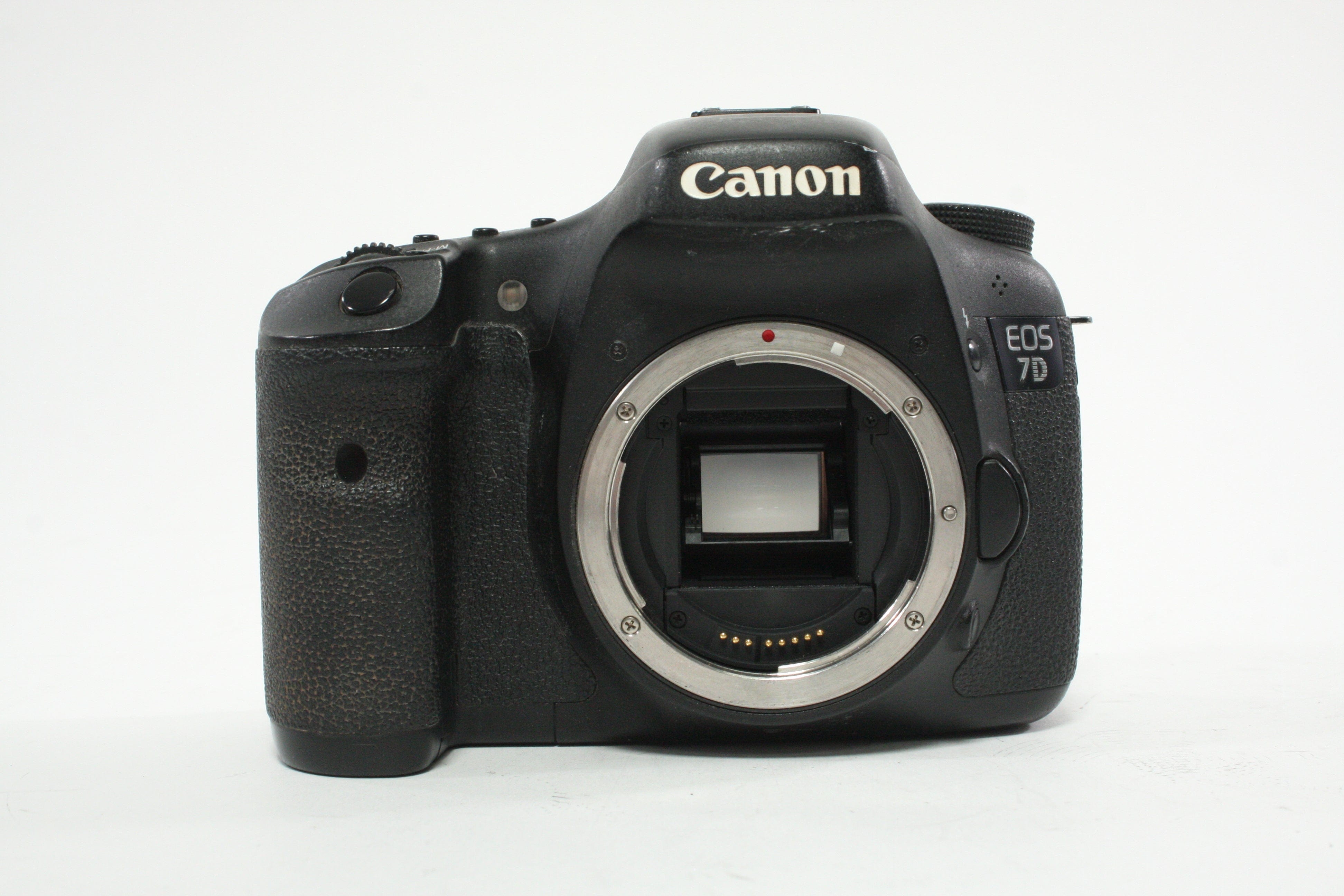Canon EOS 7D DSLR Camera with a Shutter Count of 171,026