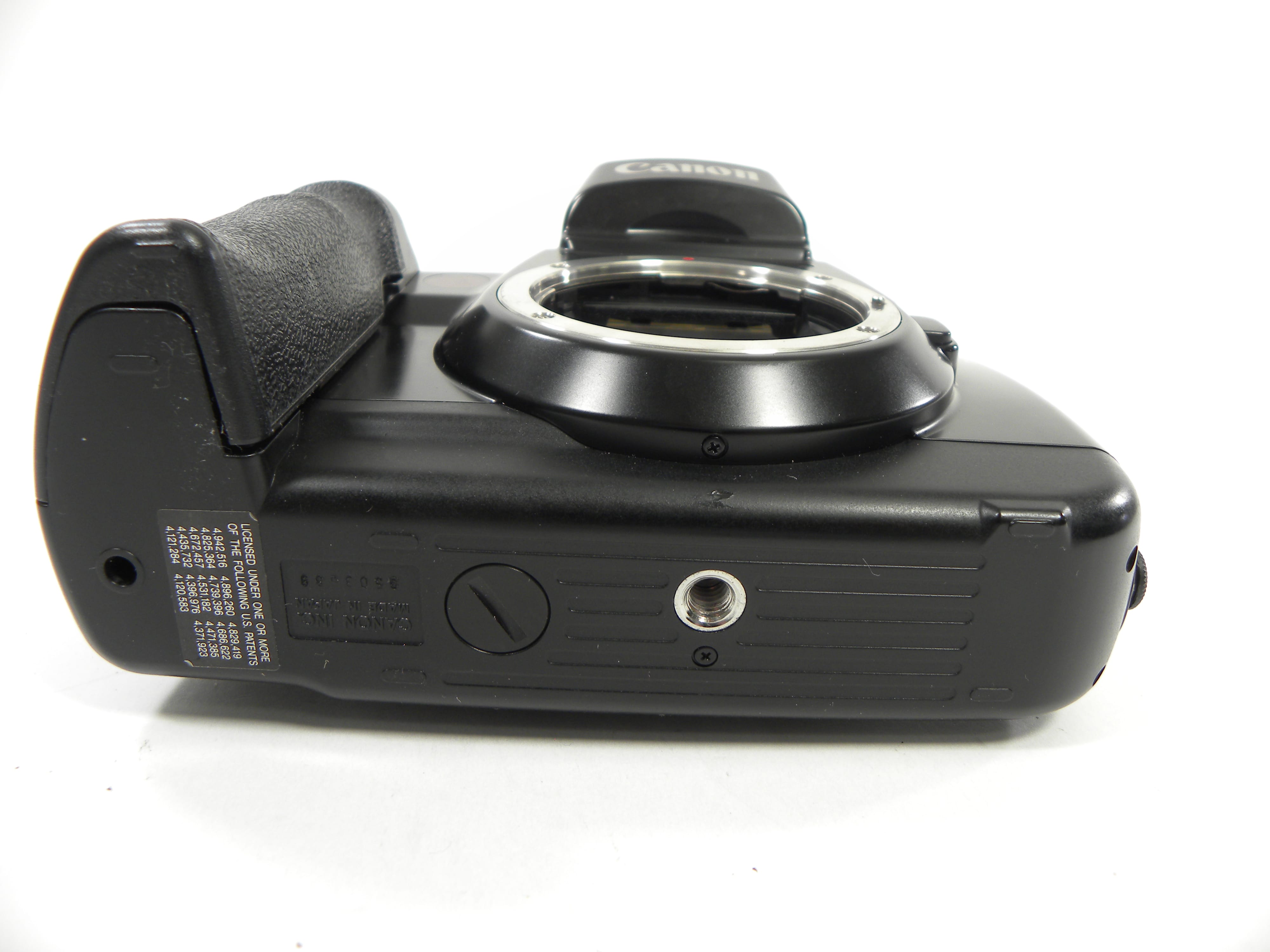 Canon EOS A2E 35mm SLR Body Only AS IS  Parts or Repair