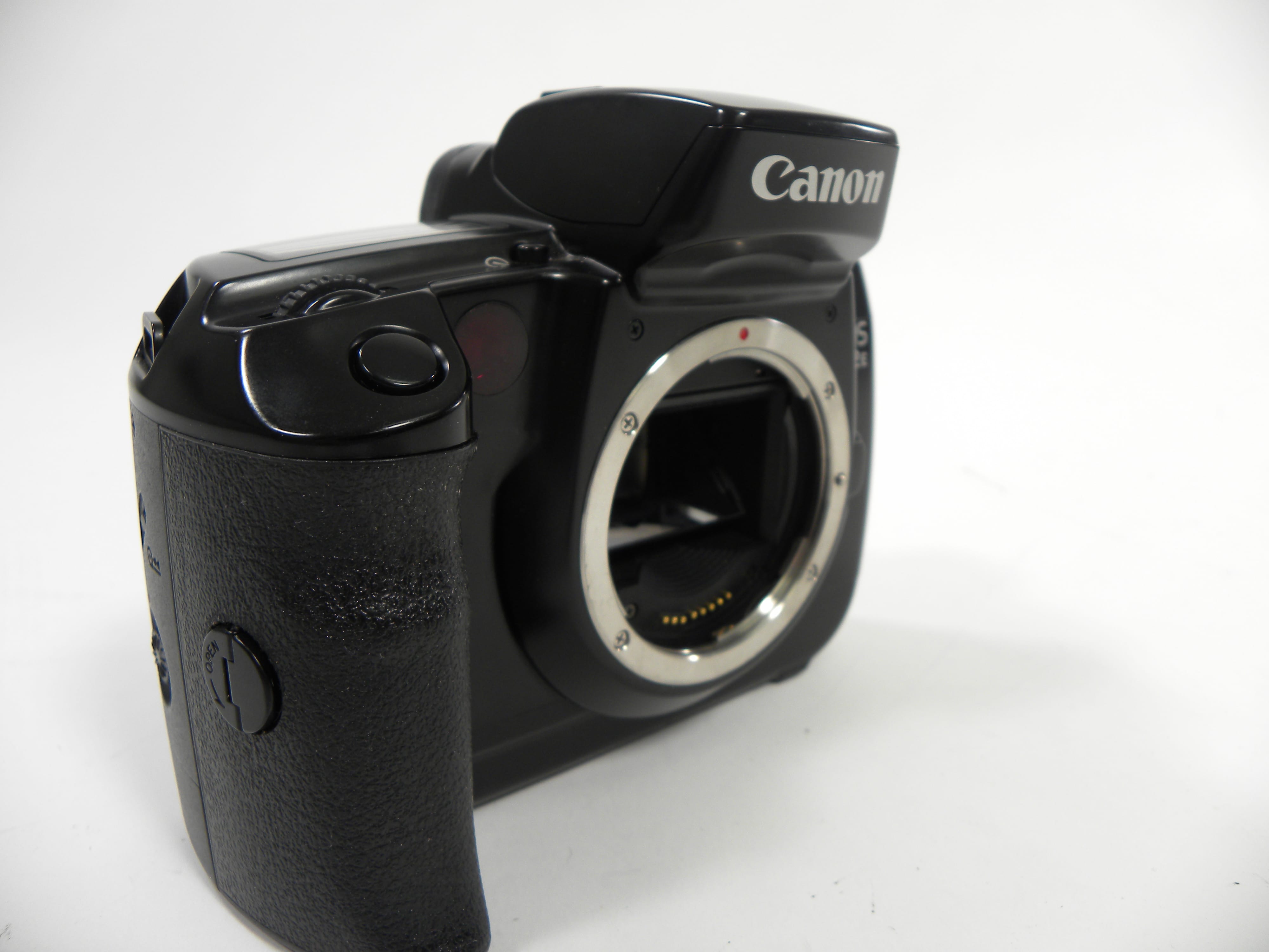Canon EOS A2E 35mm SLR Body Only AS IS  Parts or Repair
