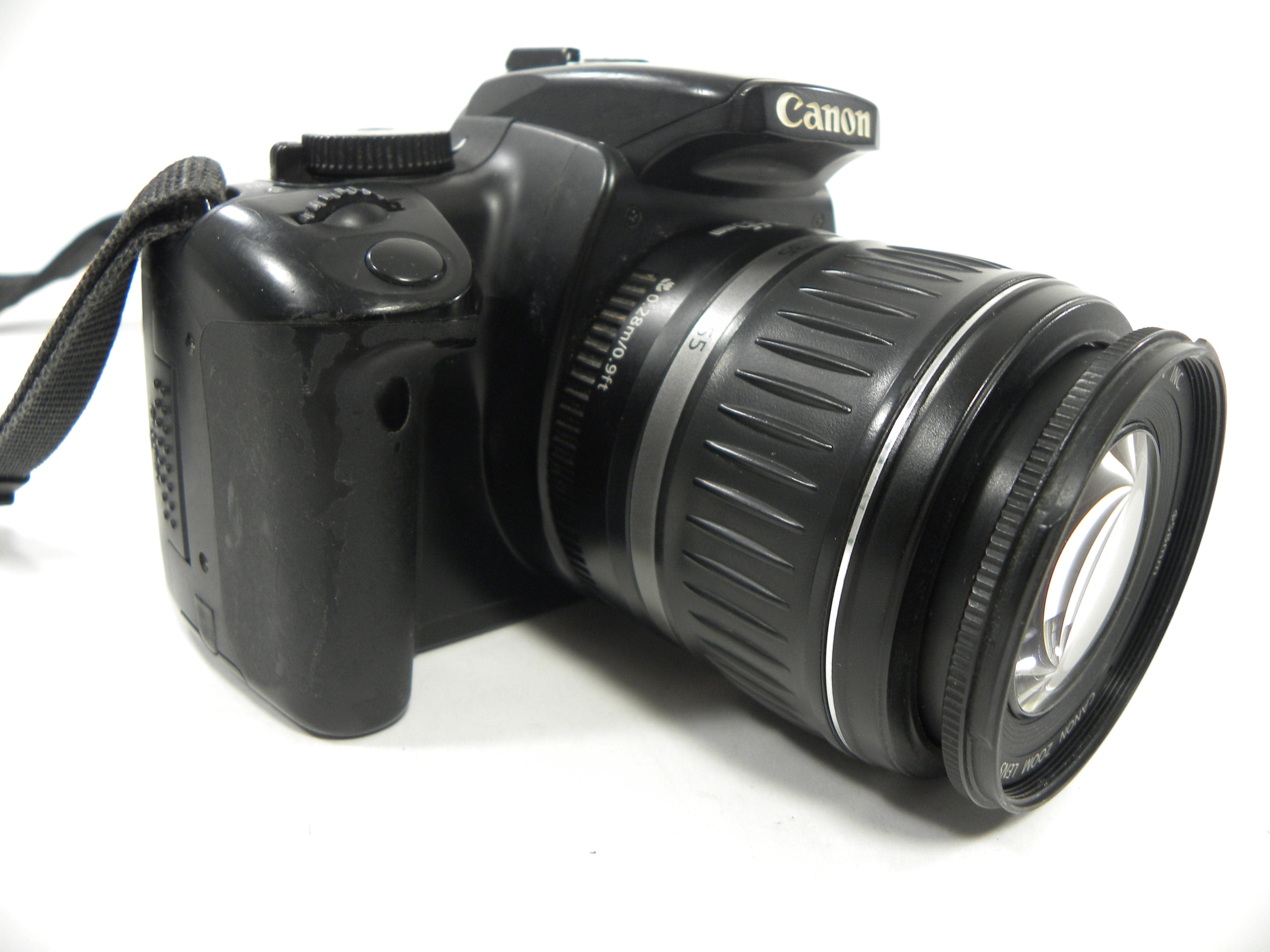 Canon EOS Digital Rebel XTi 10.1mp Digital SLR w/EF-S 18-55 II