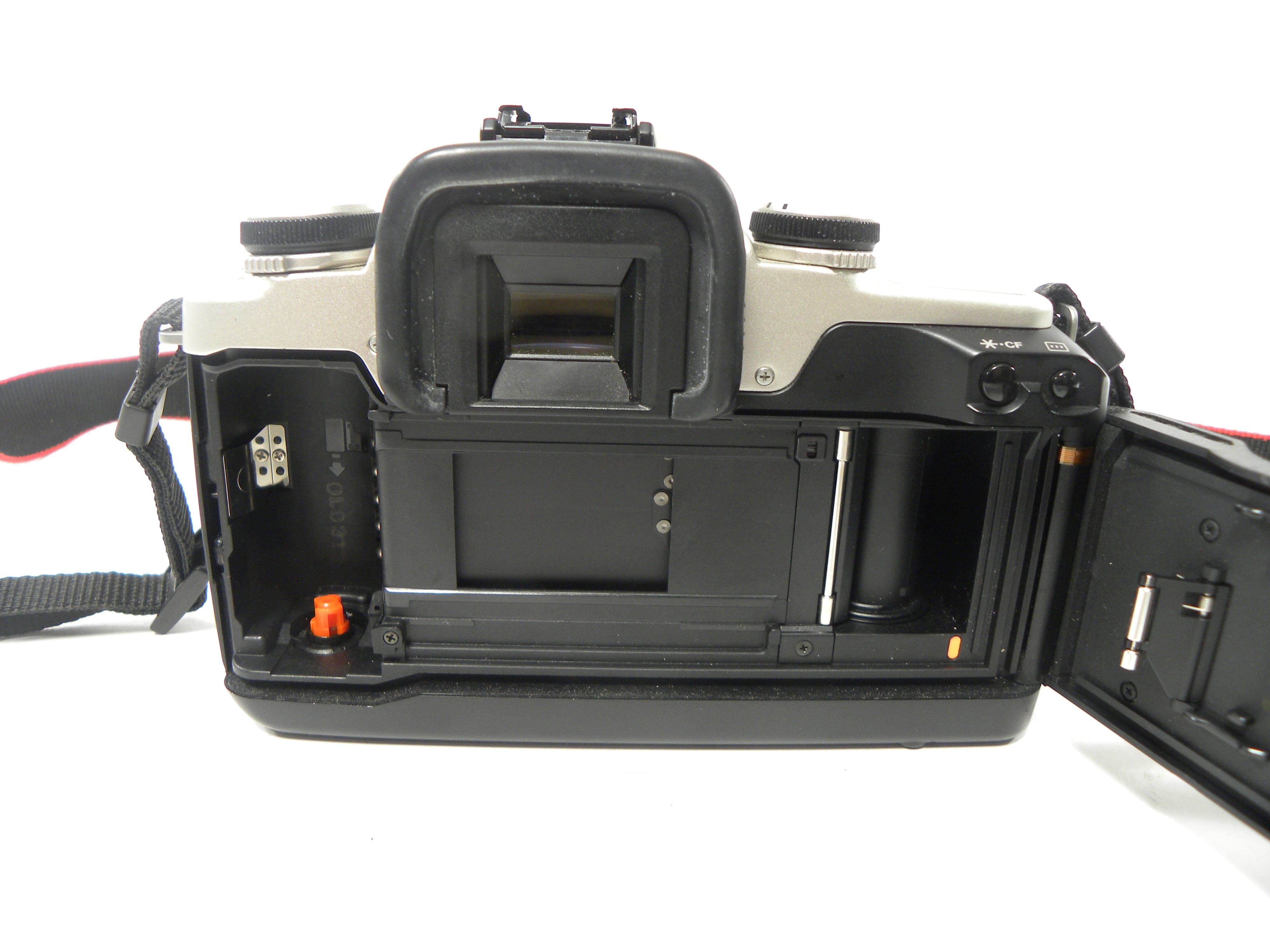 Canon EOS Elan II E 35mm SLR w/EF 28-80mm f3.5-5.6 IV USM