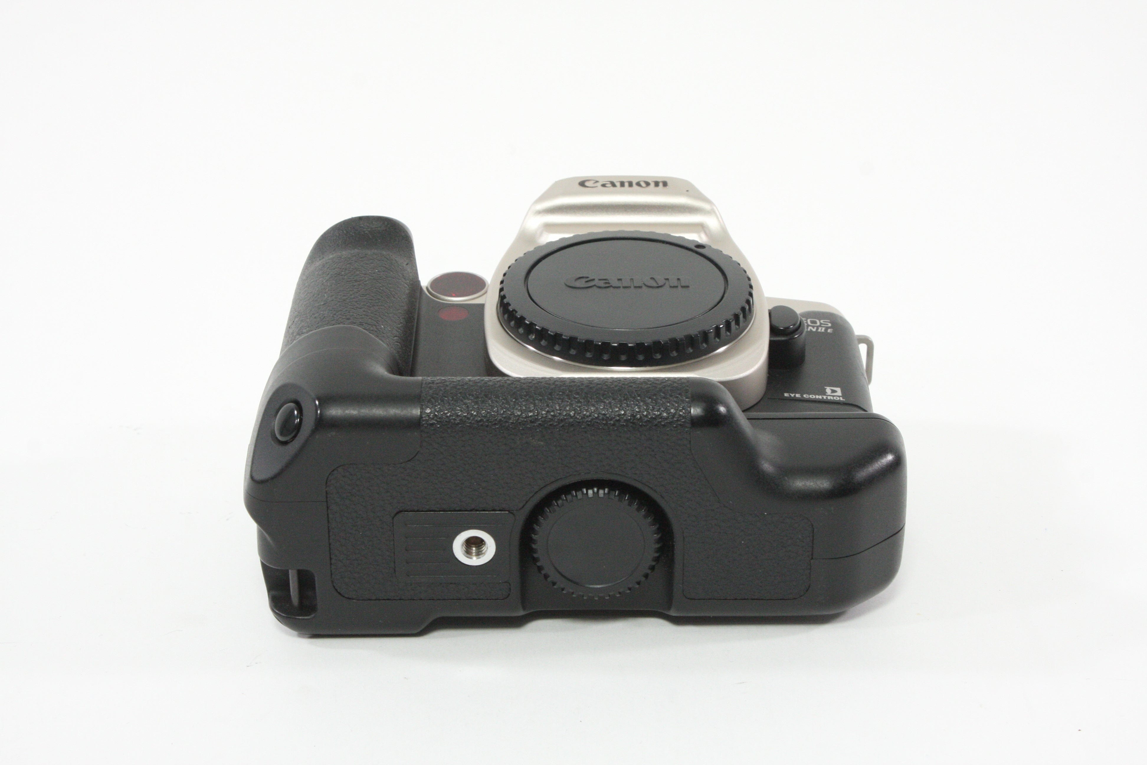 Canon EOS Elan II E with BP-50 Battery Pack
