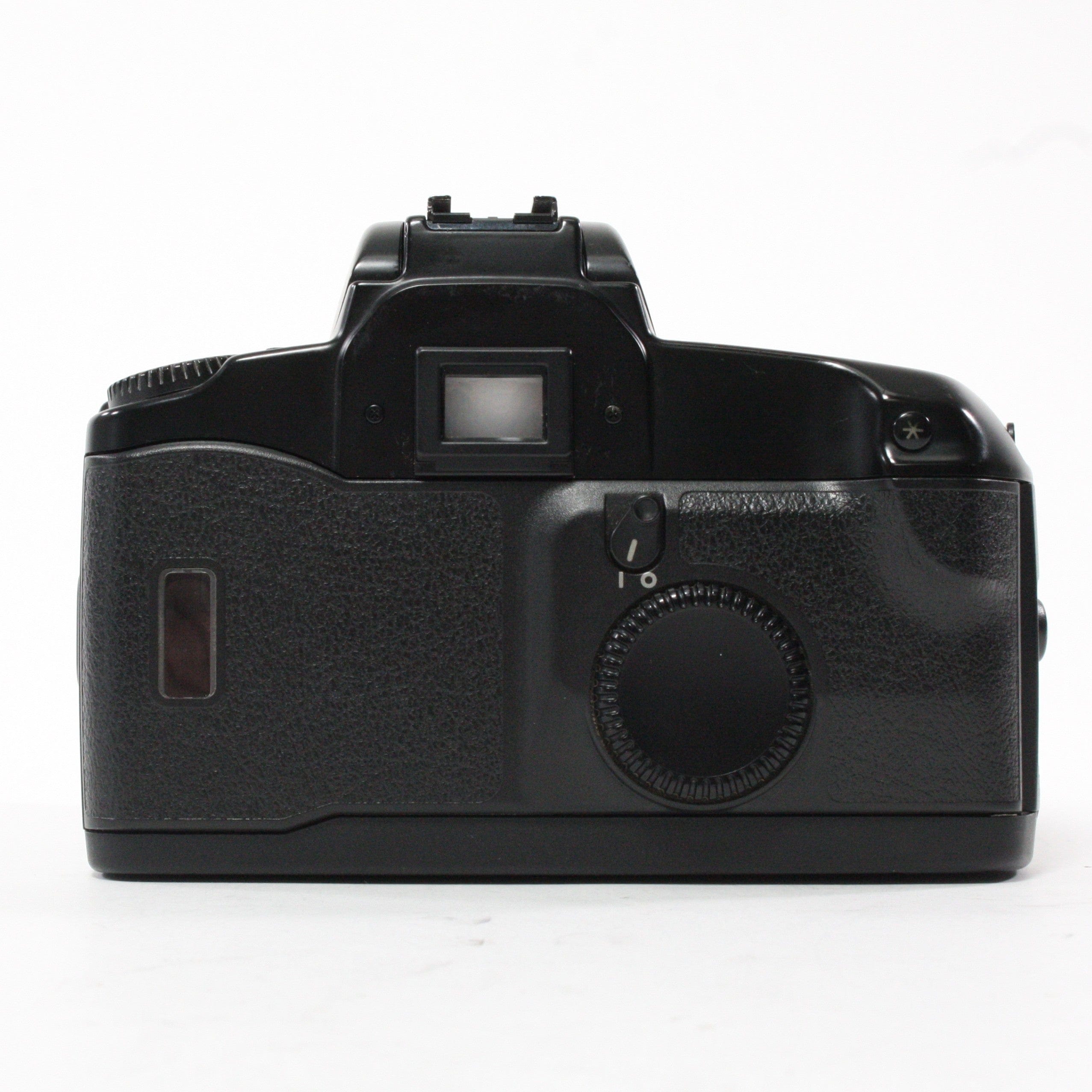 Canon EOS Elan with 28-80mm f/3.5-5.6 USM Lens