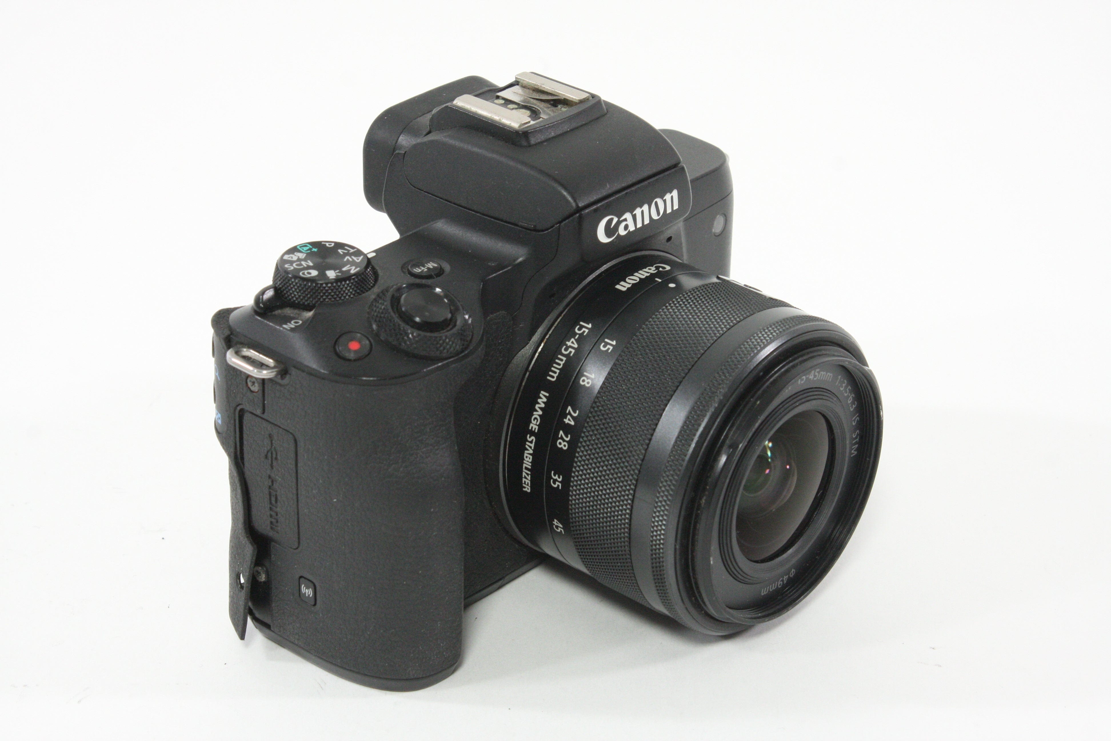Canon EOS M50 with 15-45mm F3.5-6.3 IS STM Lens - Shutter Count 8000