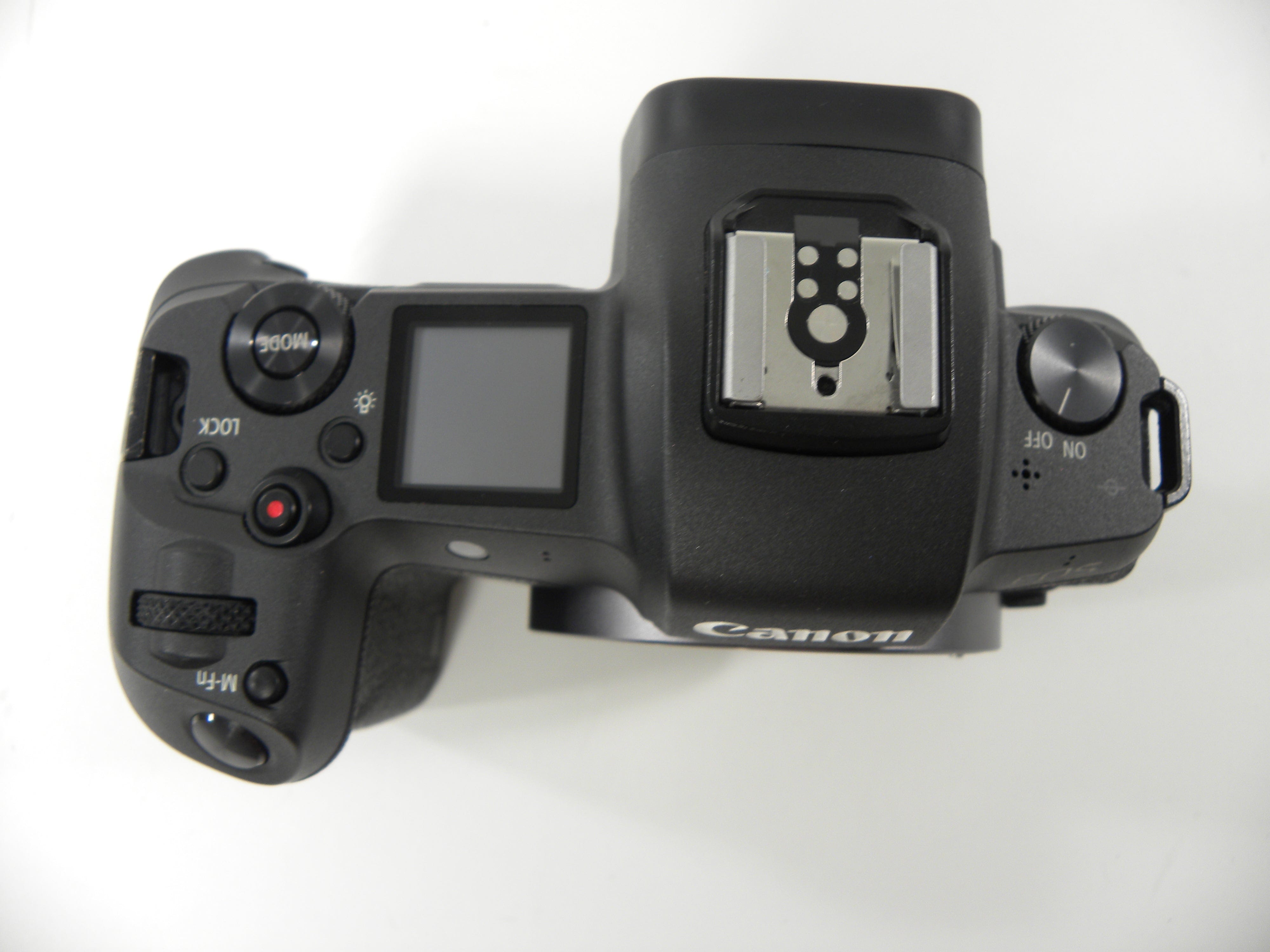 Canon EOS R 30.3mp Digital Mirrorless Body  Only (Read)