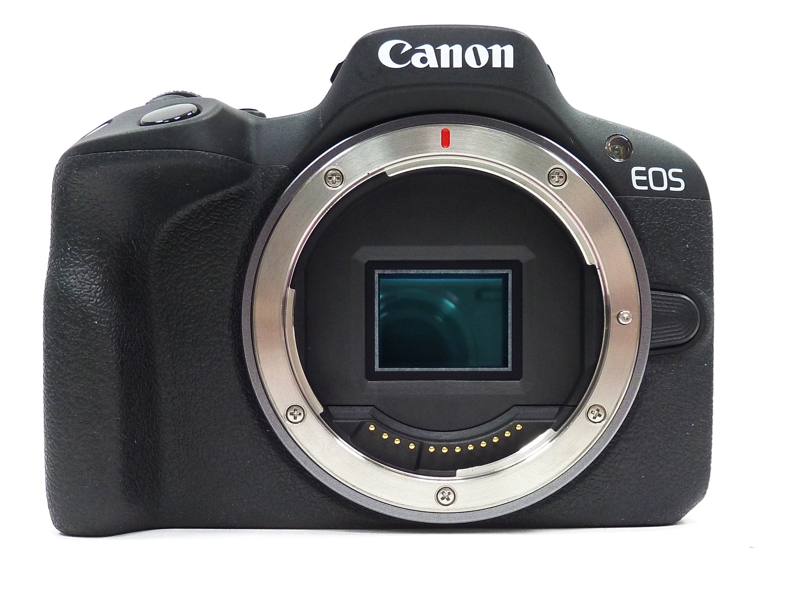 Canon EOS R50 with 18-45mm f/4.5-6.3 IS STM Lens with Shutter Count < 1,000 (1%)