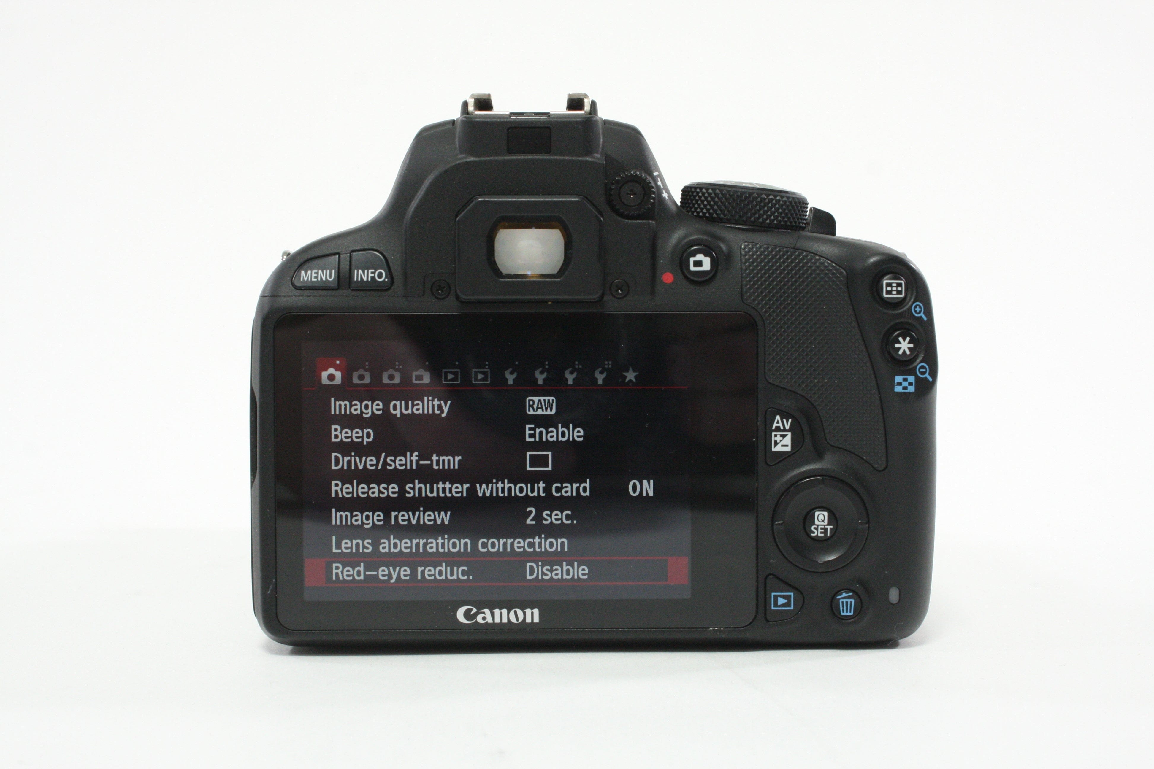 Canon EOS Rebel SL1 DSLR Camera with 18-55mm f/3.5-5.6 IS STM with a Shutter Count of 490