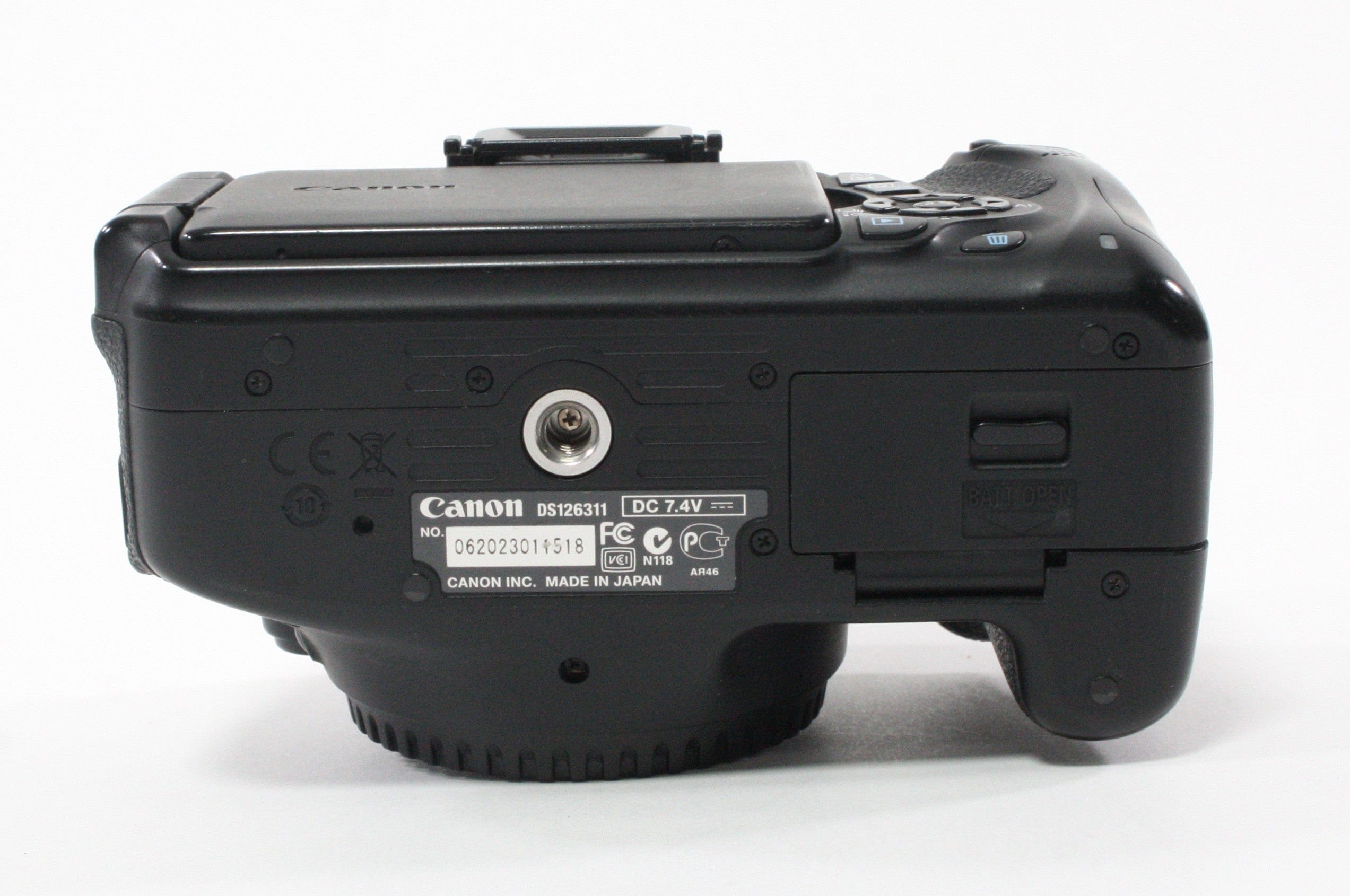 Canon  EOS Rebel T3I DSLR Body Only AS-IS Parts Only