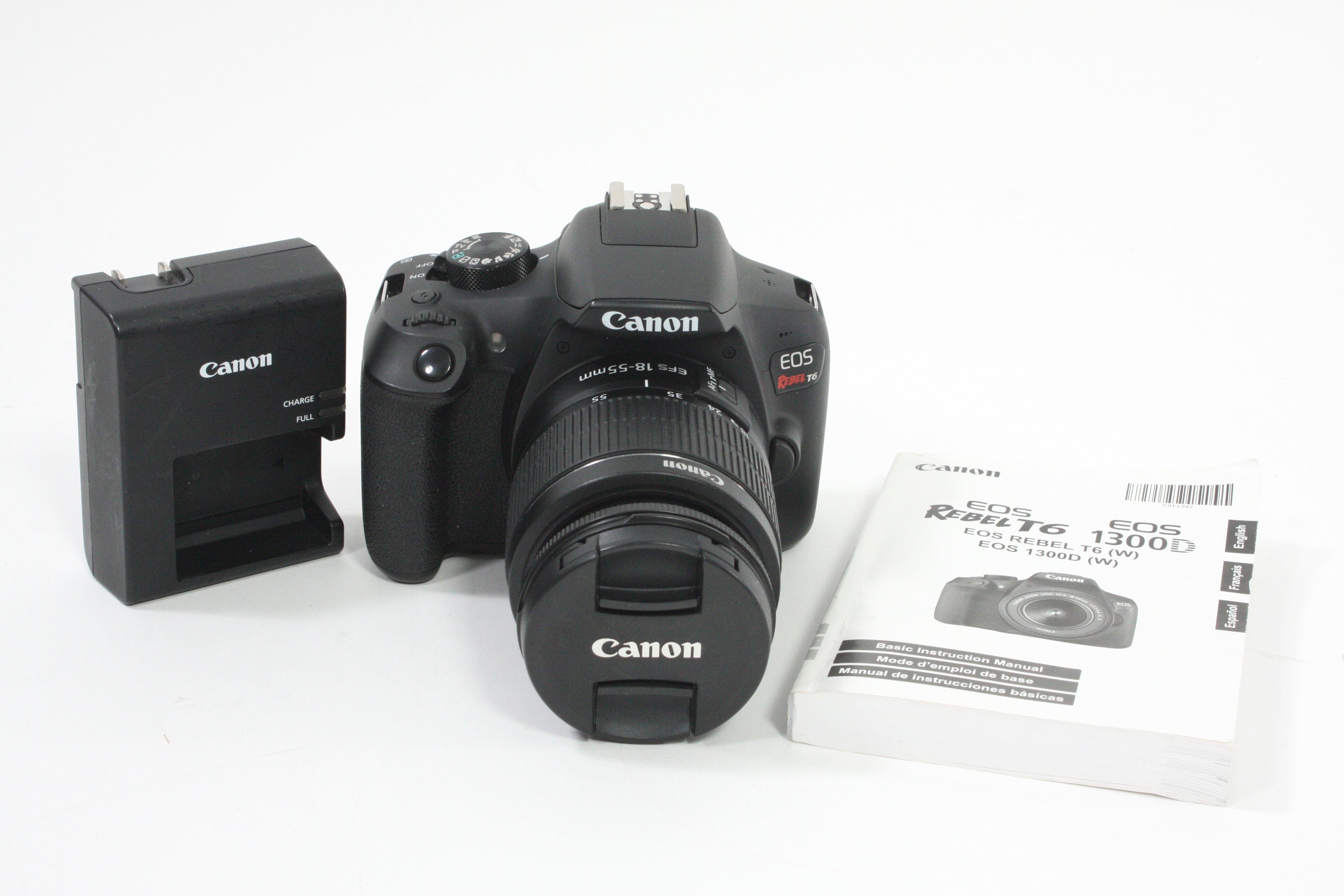 Canon EOS Rebel T6 with 18-55mm f/3.5-5.6 III EF-S  - Shutter Count 1821