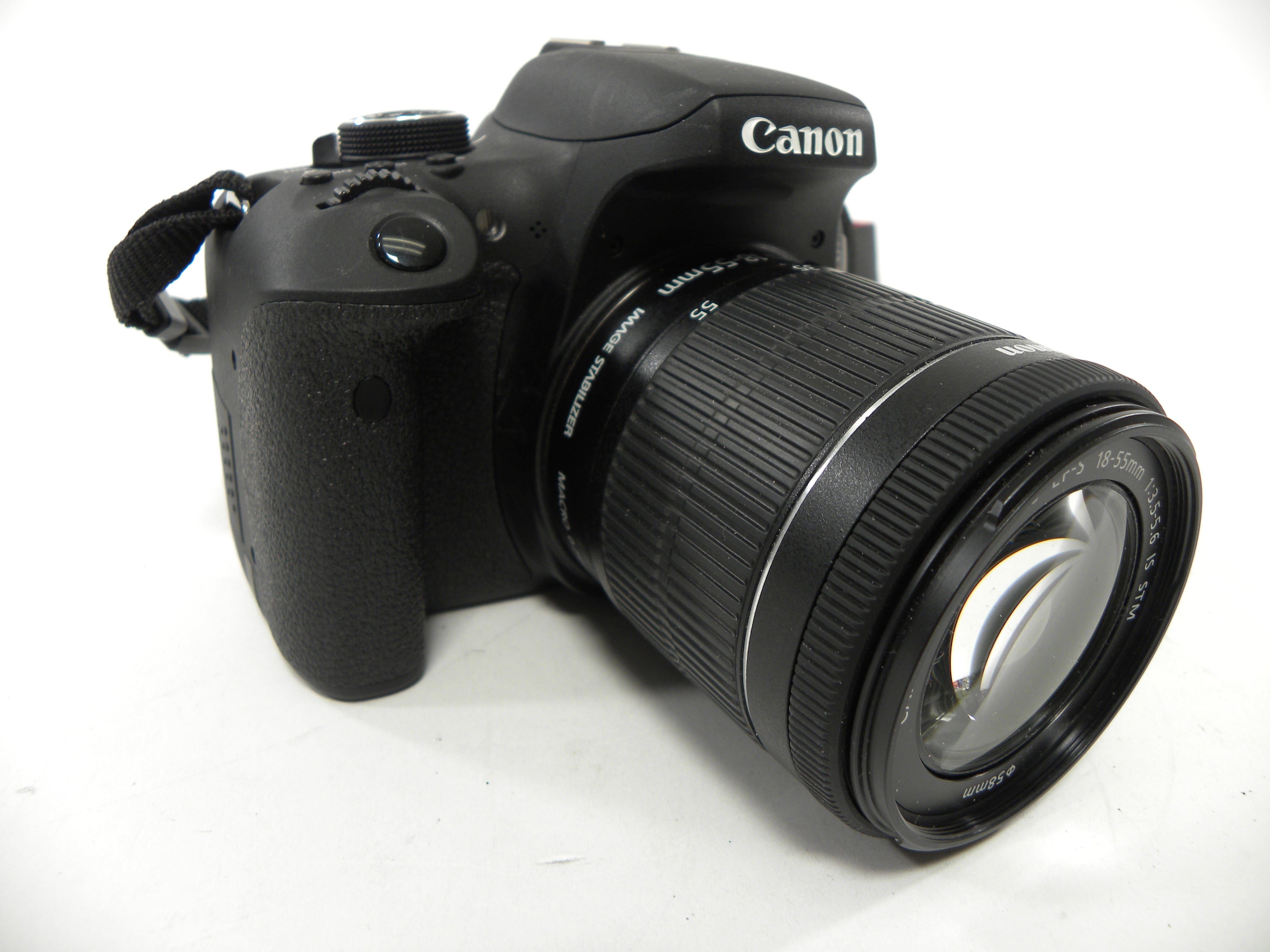 Canon EOS Rebel T6i 24.2mp Digital SLR w/EF-S 18-55 IS STM Shutter Ct. 2,589