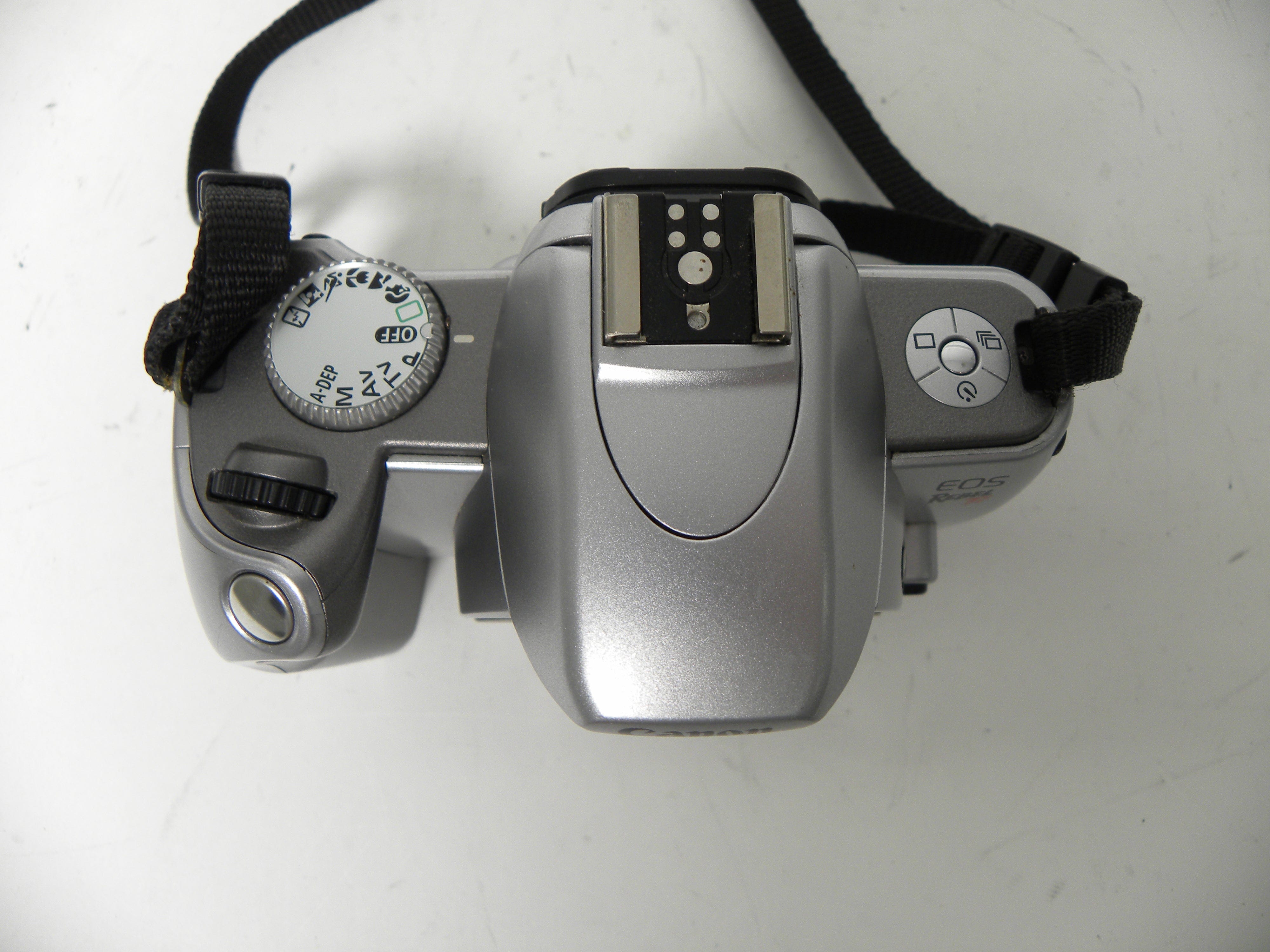 Canon EOS Rebel Ti 35mm SLR camera
