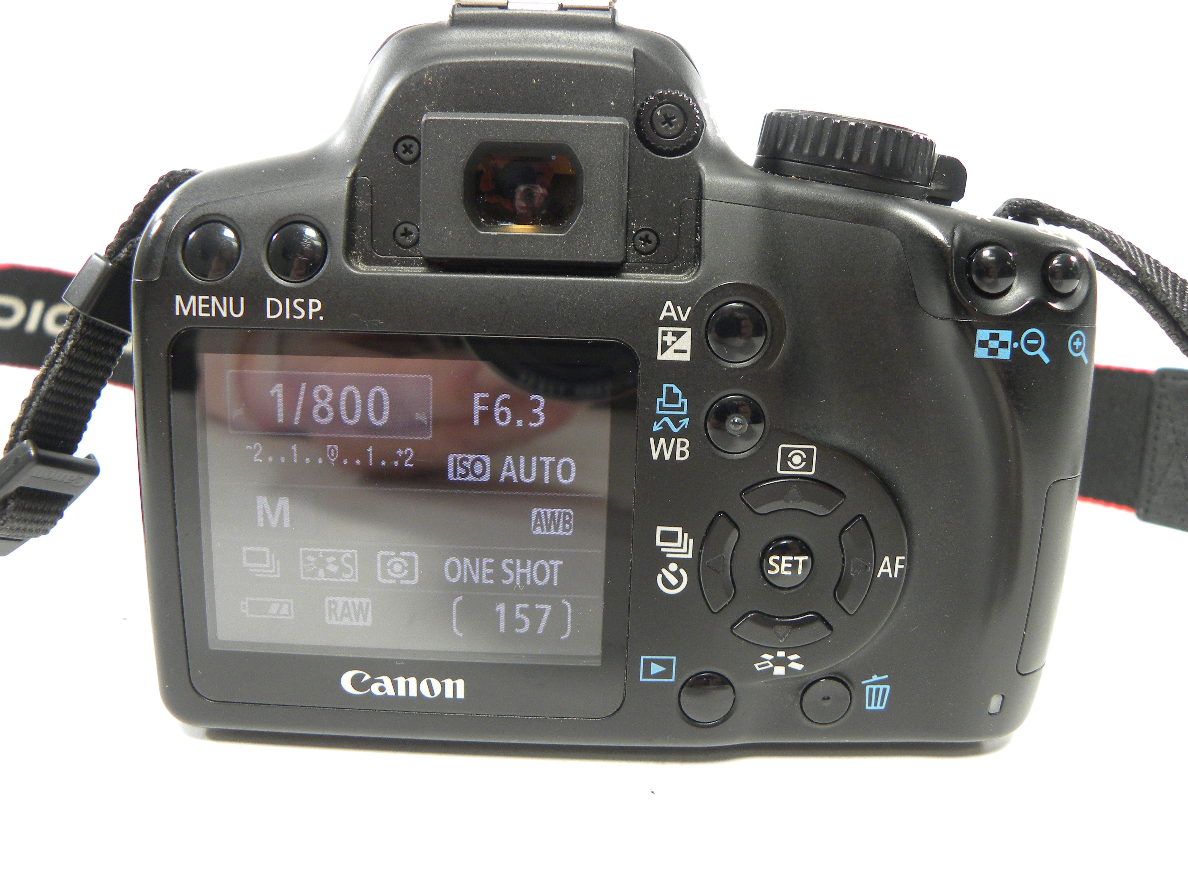 Canon EOS Rebel XS 10.1mp Digital SLR w/EF-S 18-55mm Shutter Ct. 14,075