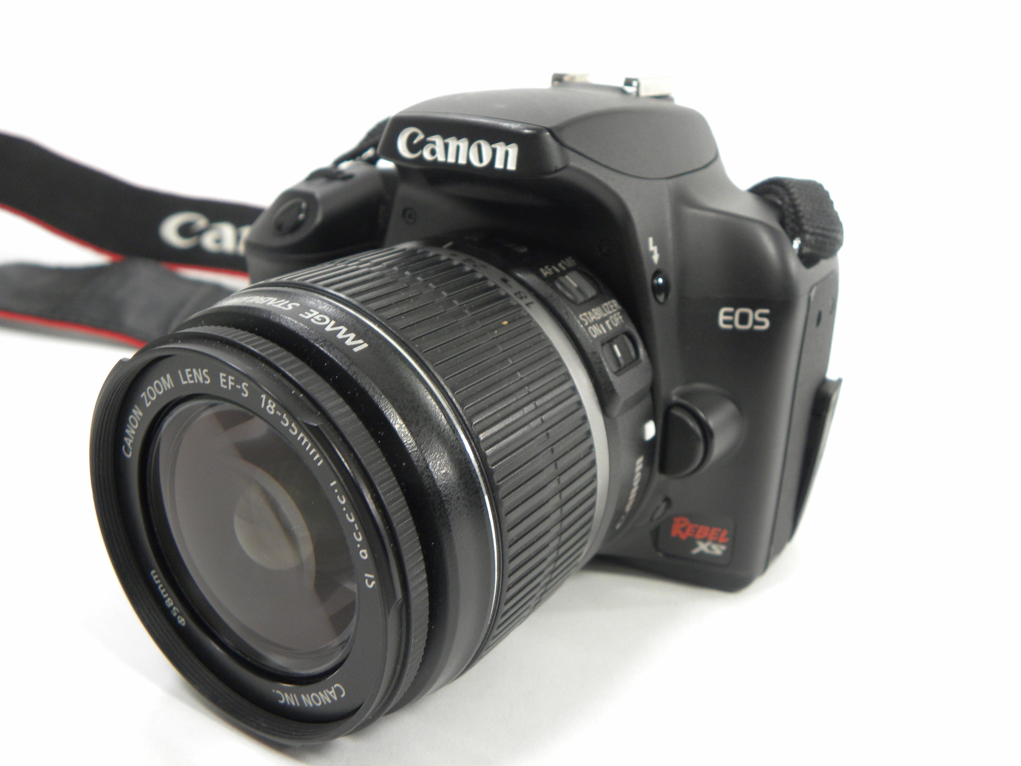 Canon EOS Rebel XS 10.1mp w/EF-S 18-55 IS Shutter Ct. 3,990