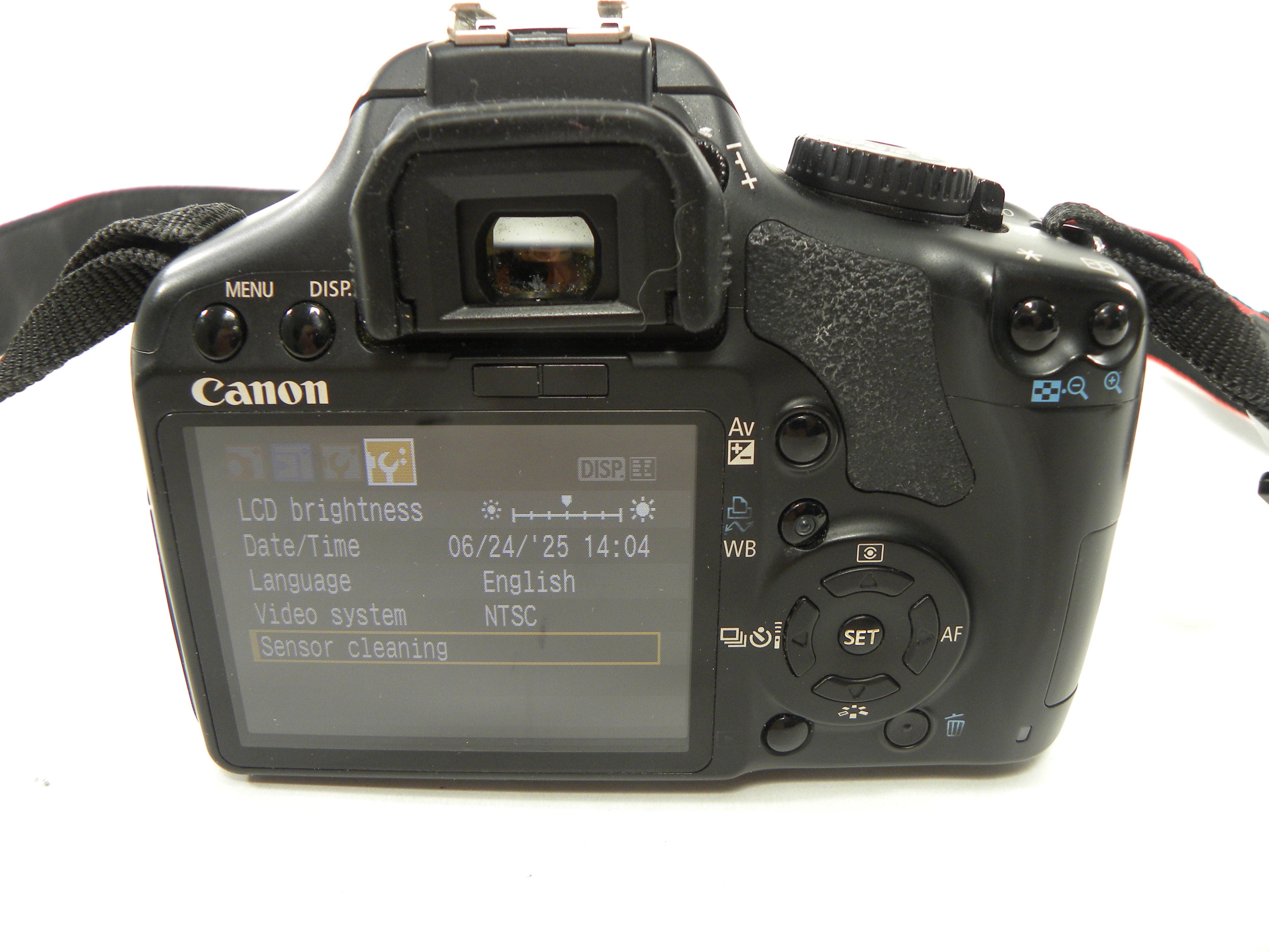 Canon EOS Rebel XSi 12.2mp Digital SLR w/EF-S 18-55 Shutter Ct. 22,563