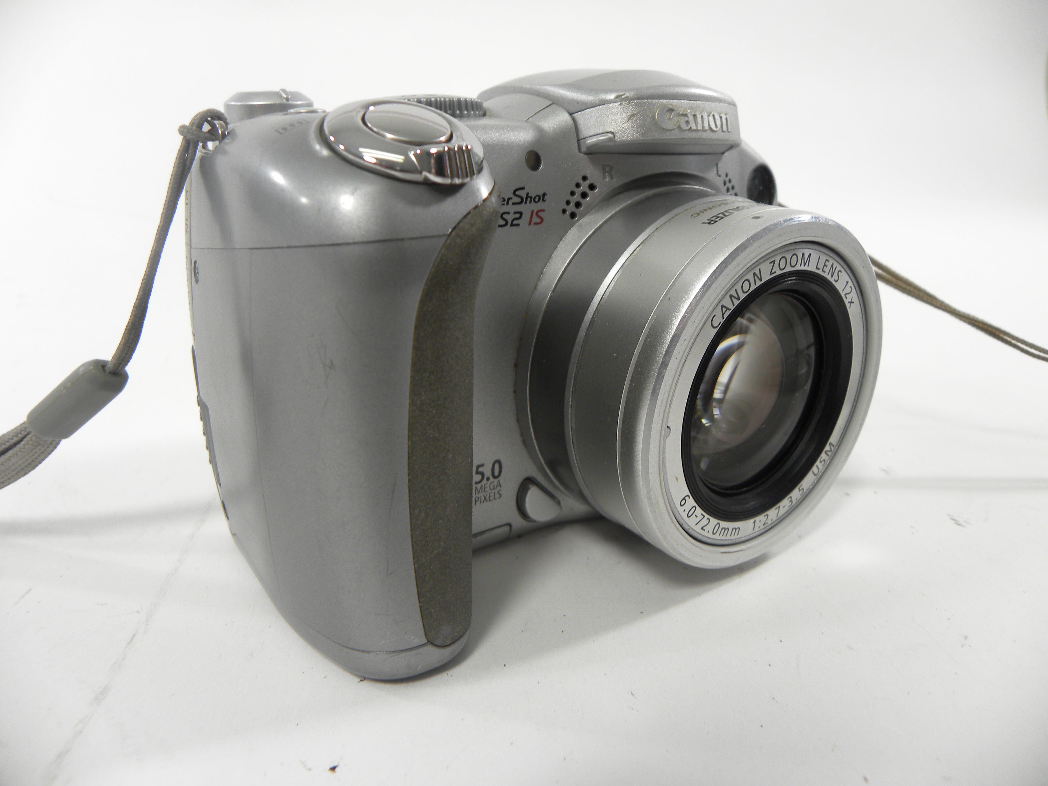 Canon Power Shot S2 IS 5.0mp Digital Camera