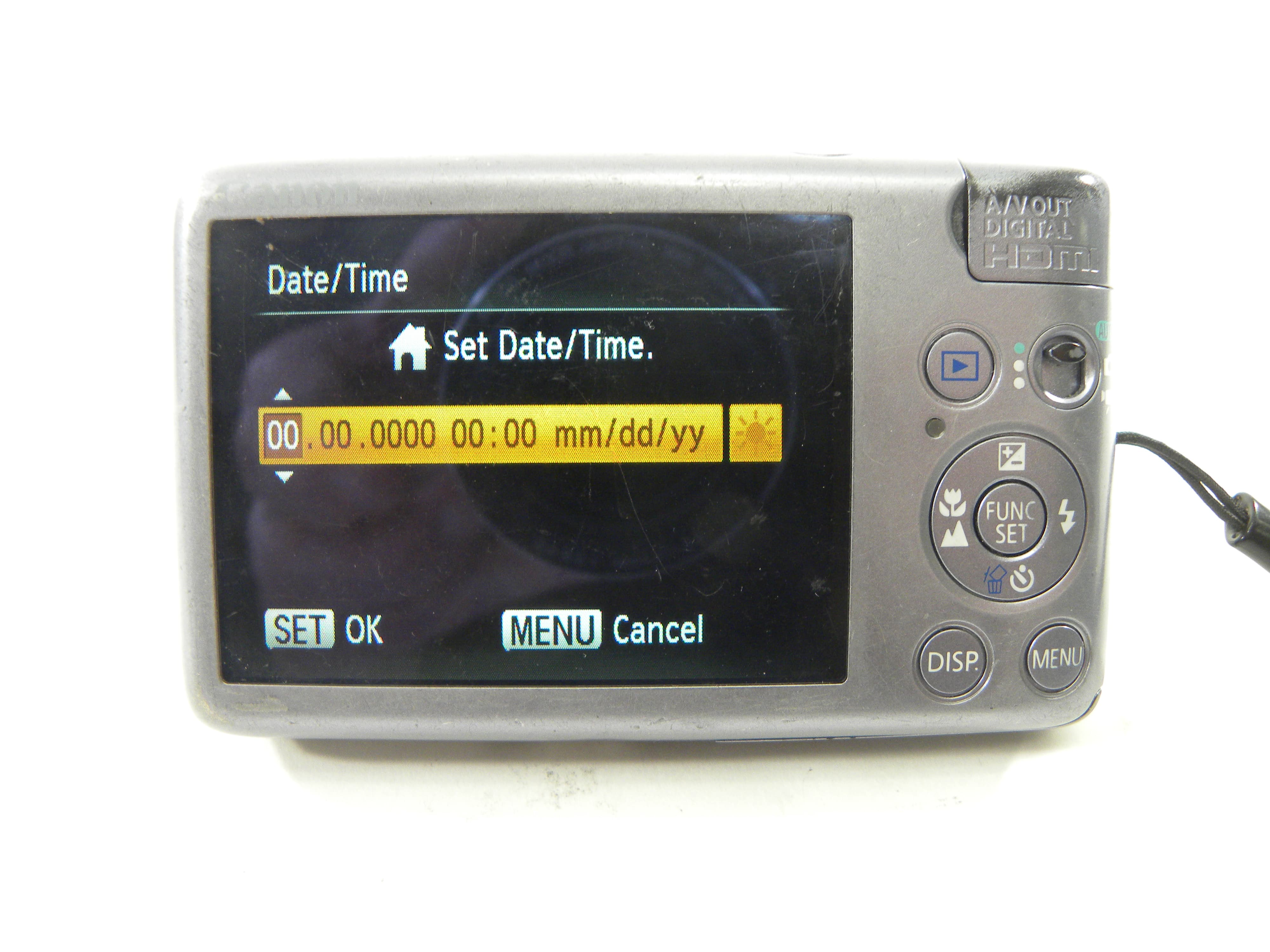 Canon Power Shot SD940 IS Digital Elph  AS IS NO Returns!!