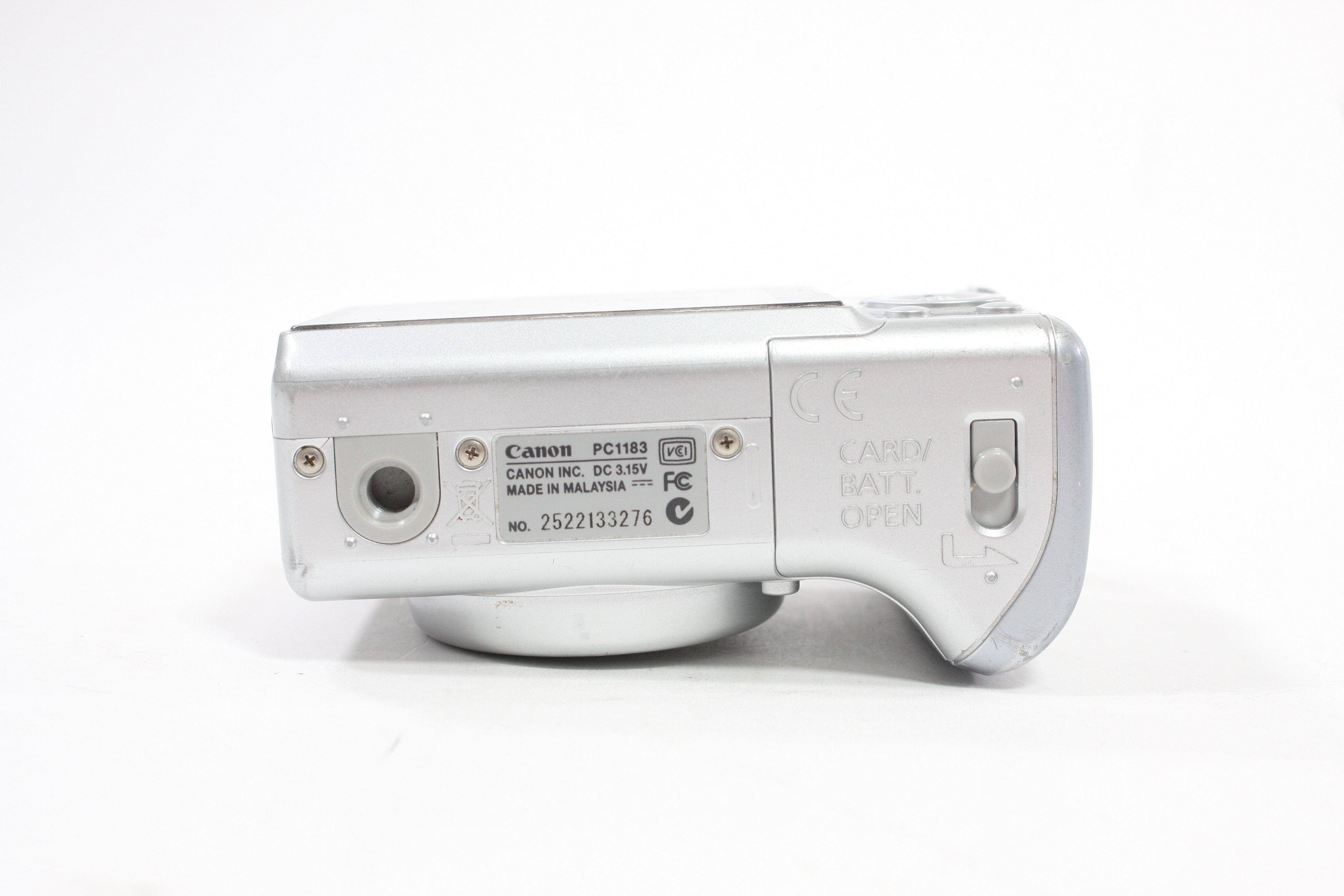 Canon PowerShot A540 Digital Point-and-Shoot  4x Zoom 6.0mp