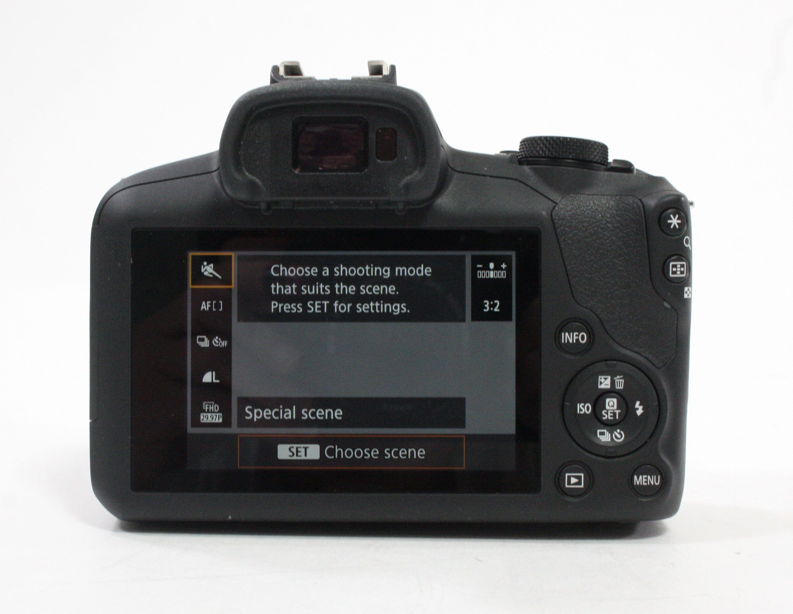 Canon R100 Mirrorless Digital Camera with 18-45mm f/4.5-5.6 IS STM Lens with Shutter Count (less than) 1,000