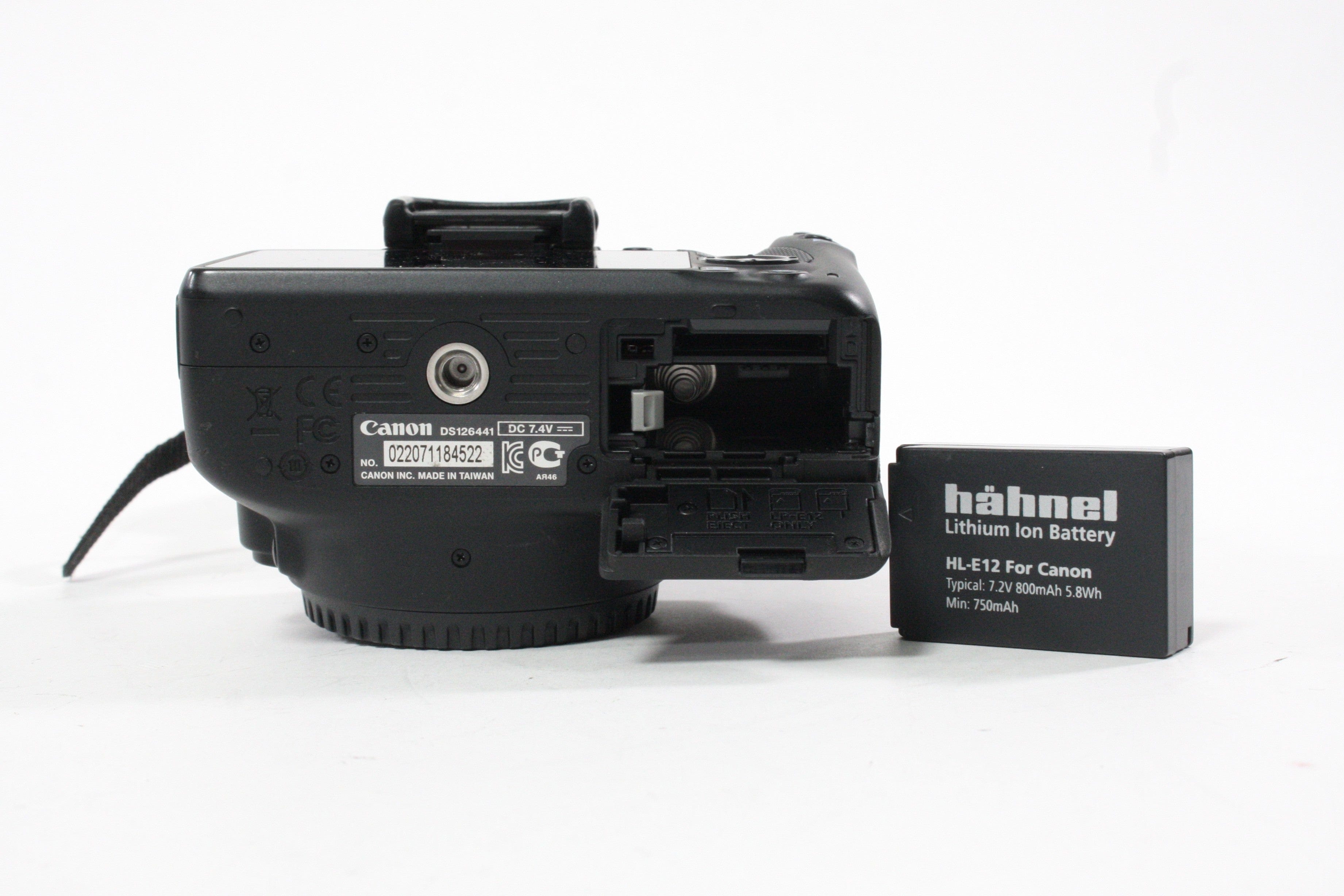 Canon Rebel SLi with 18-55mm f/3.5-536 Lens