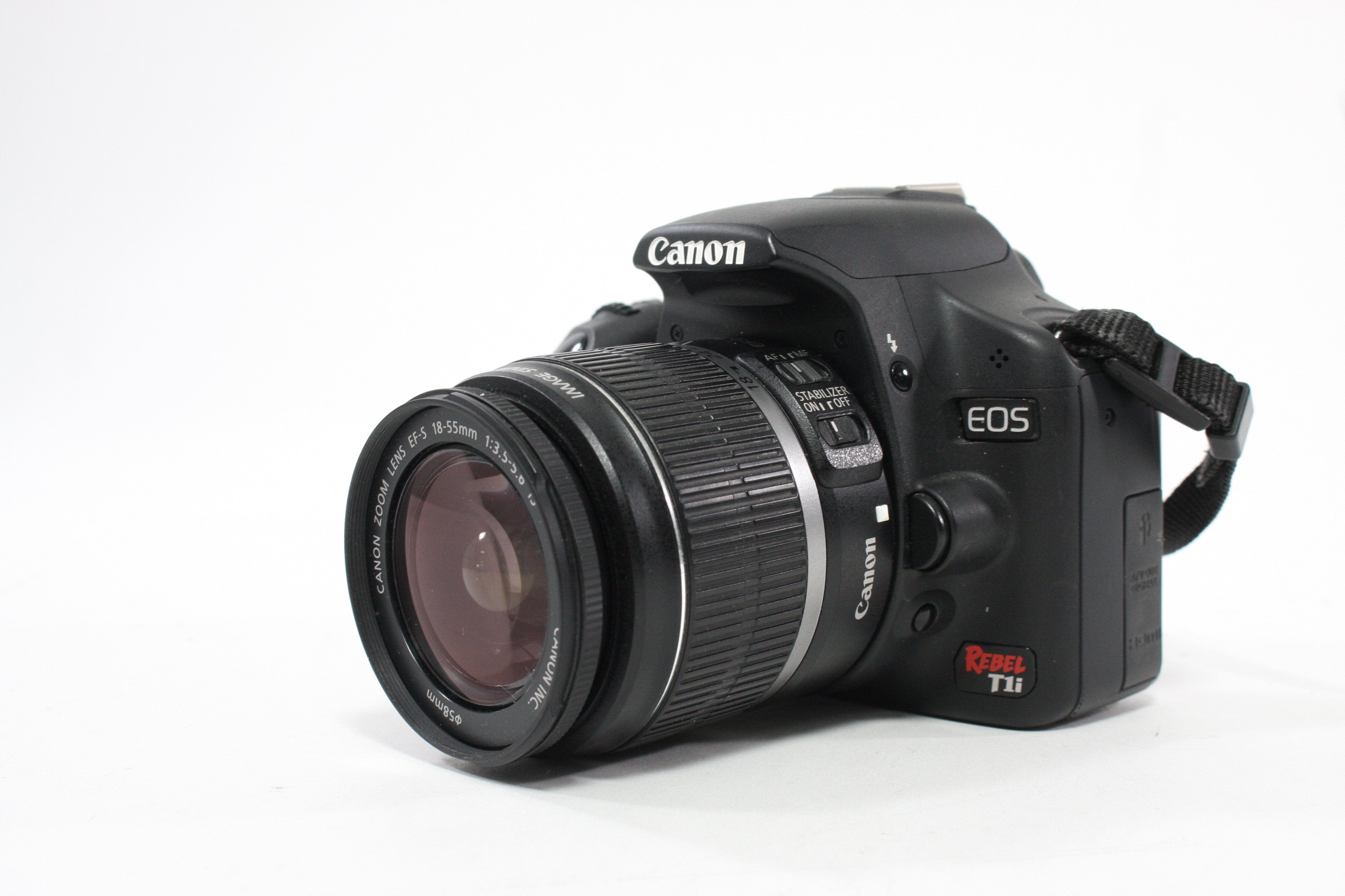 Canon Rebel T1i DSLR Camera with 18-55mm f/3.5-5.6 IS Lens Shutter Count 3,033