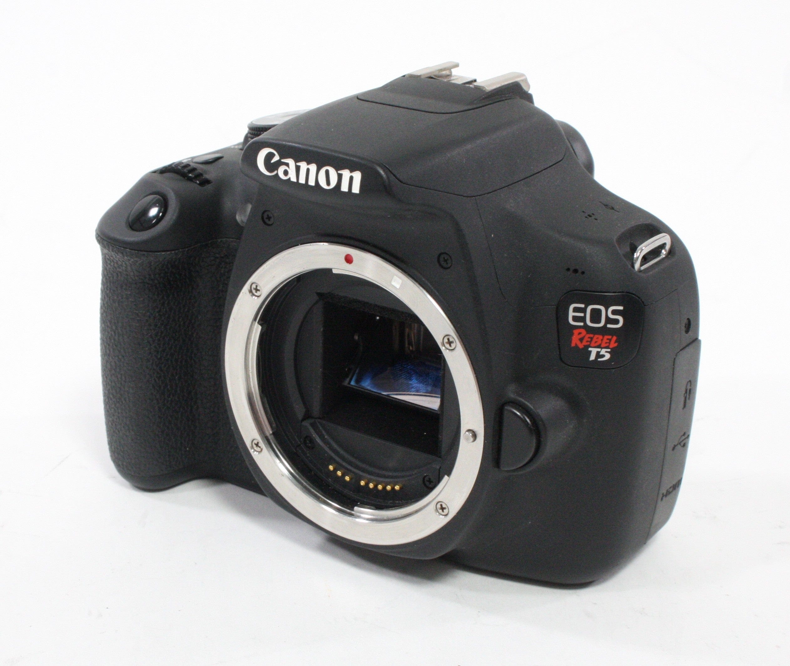 Canon Rebel T5 Digital SLR Camera with 18-55mm ff/3.5-5.6 IS II Lens Shutter Count 2,170