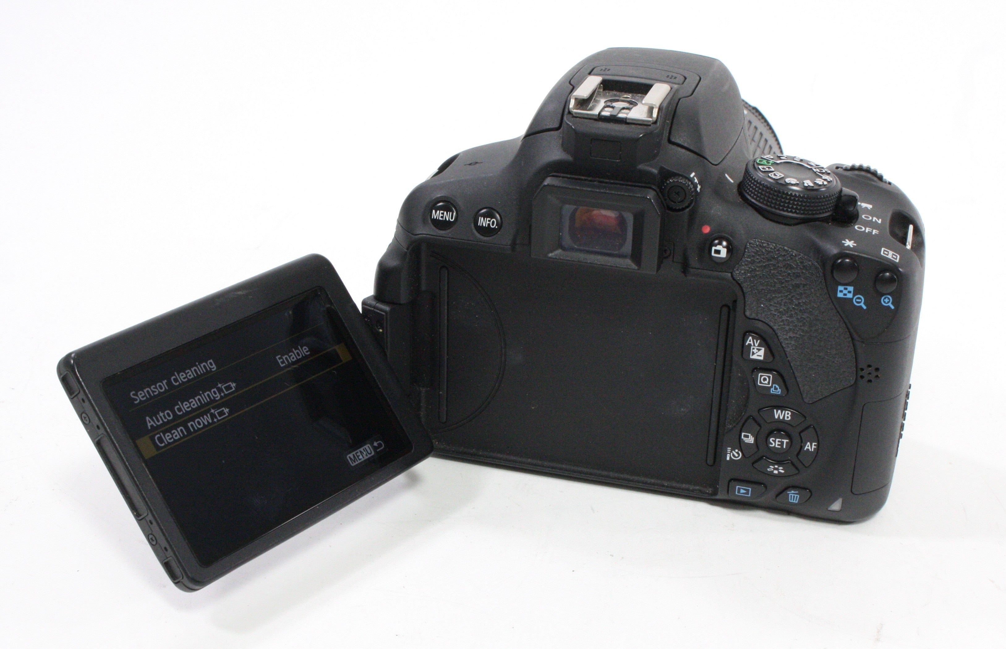 Canon Rebel T5i Digital SLR with 18-55mm f/3.5-5.6 III EF-S Lens Shutter Count 7,128