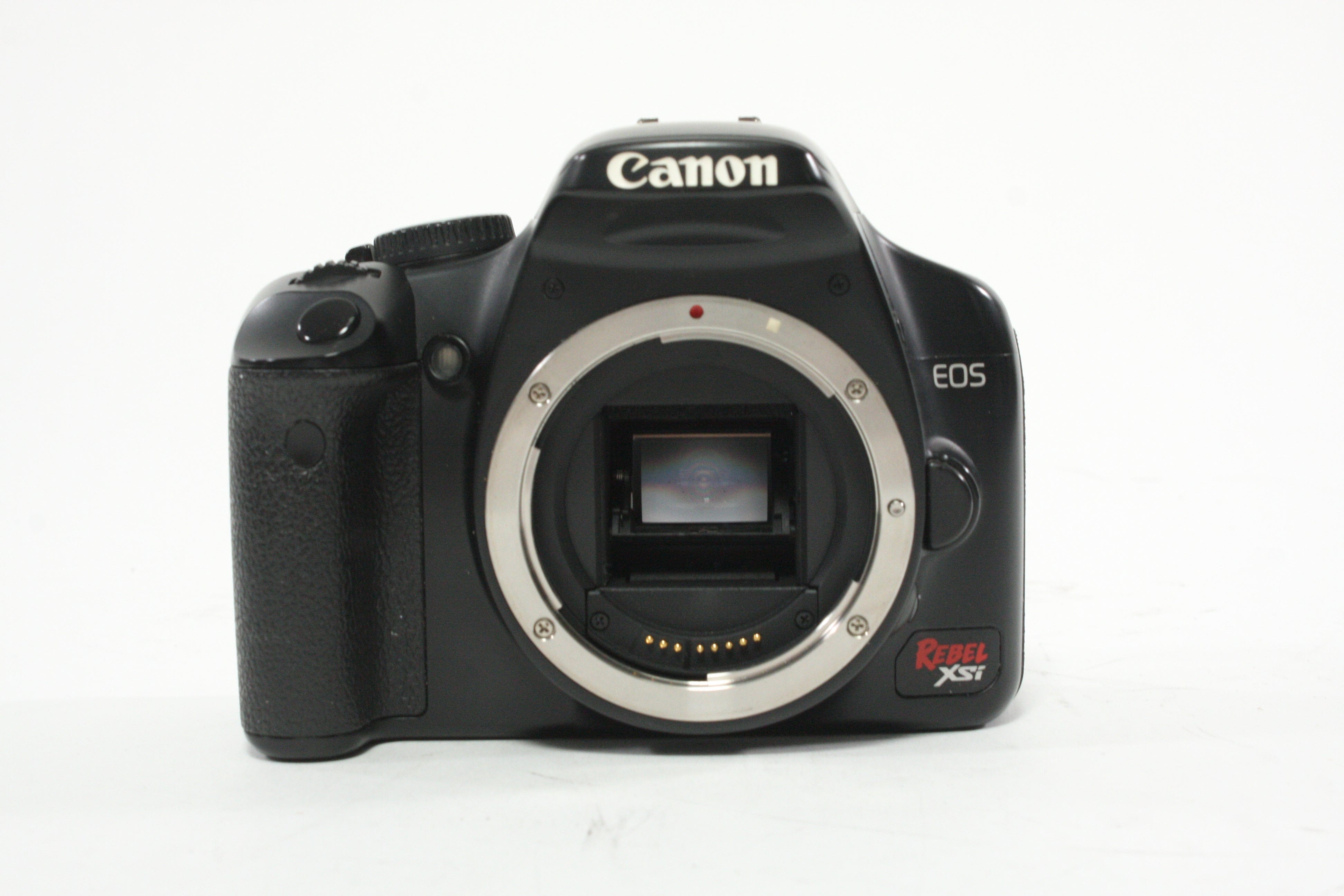 Canon Rebel XSi DSLR Camera with 18-55mm f/3.5-5.6 IS EF-S Lens Shutter Count 18,504