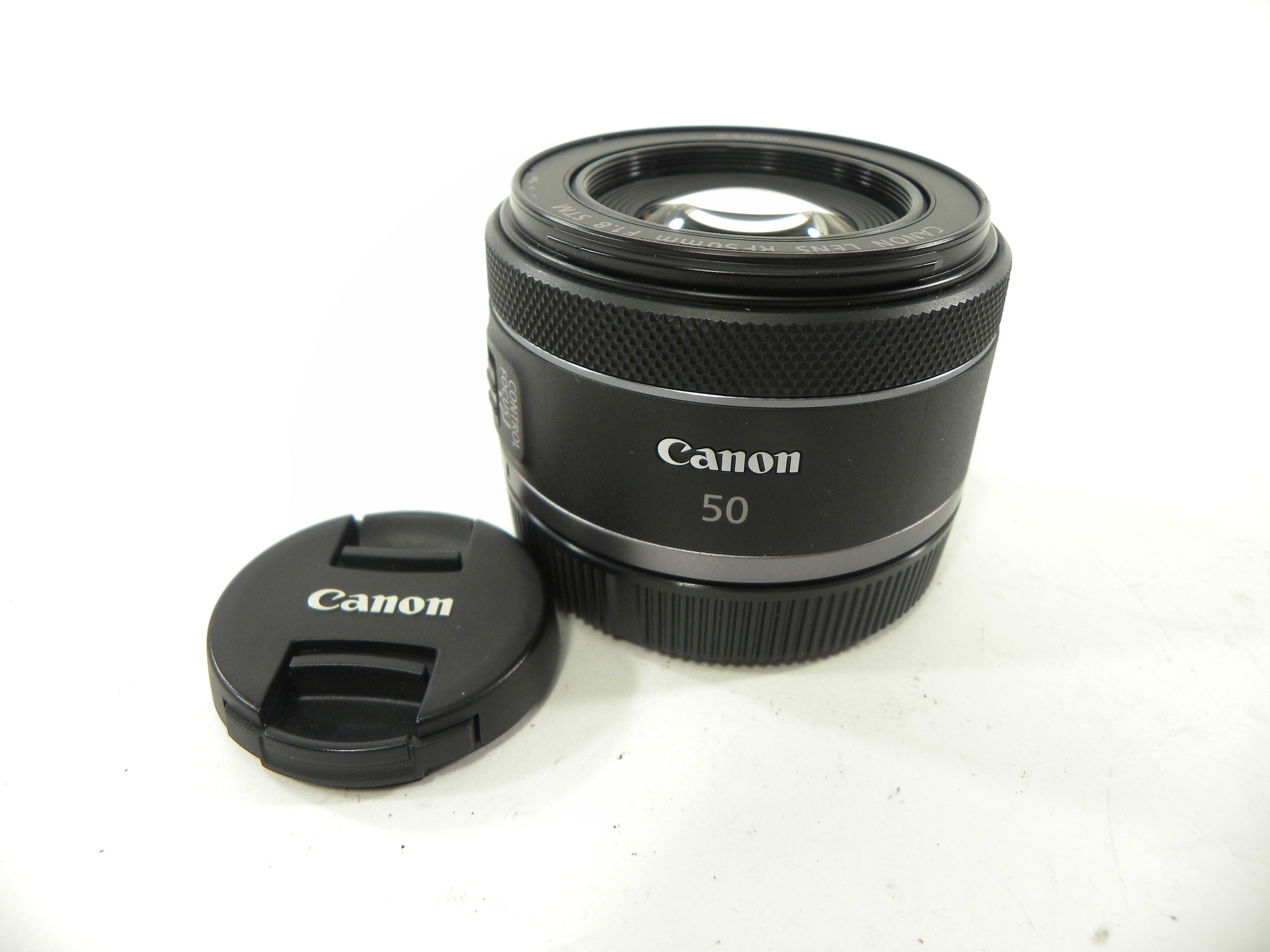 Canon RF 50mm f1.8 STM