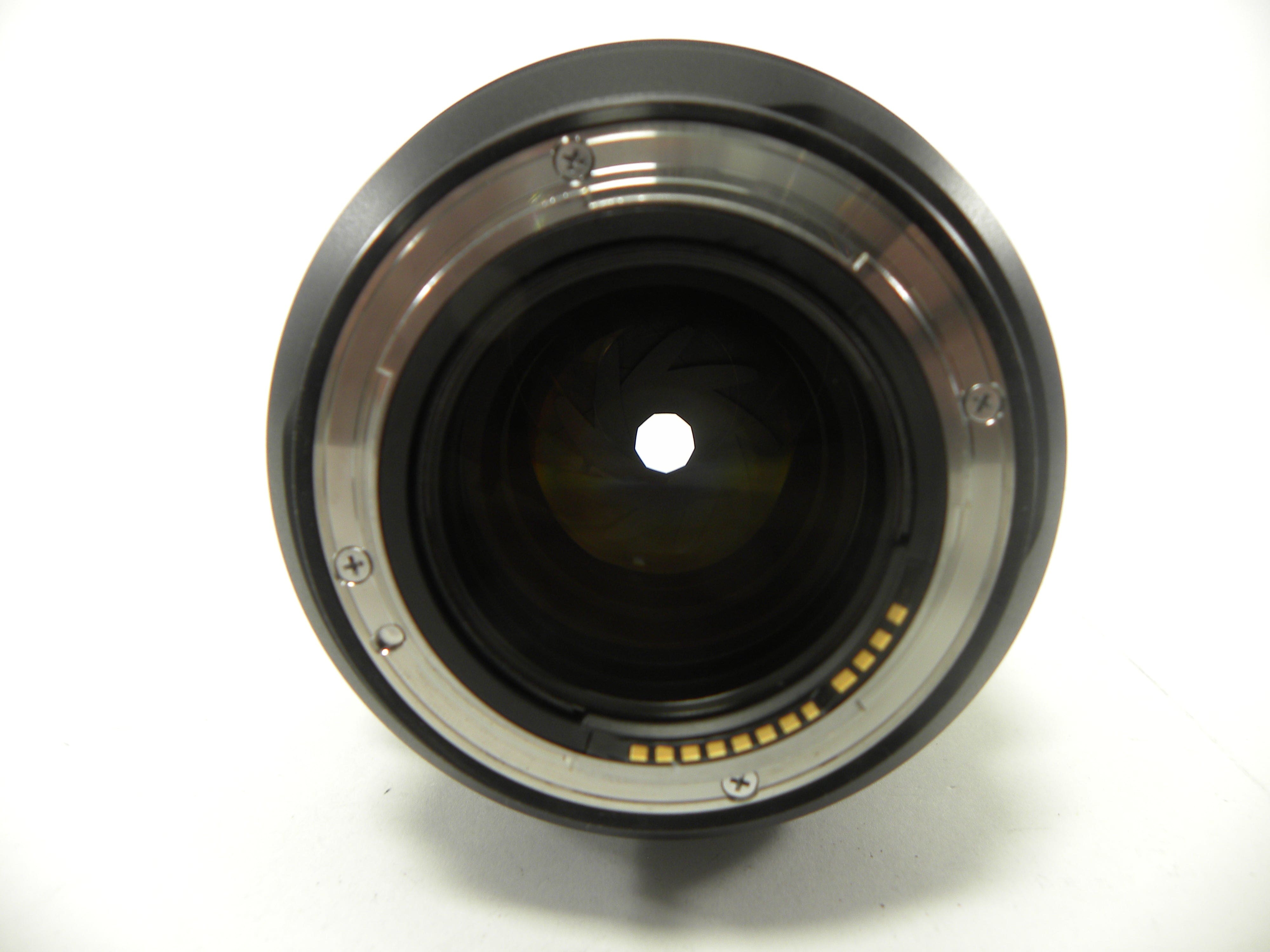 Canon RF 85mm f1.2 L USM DS Defocus Smoothing  Lens