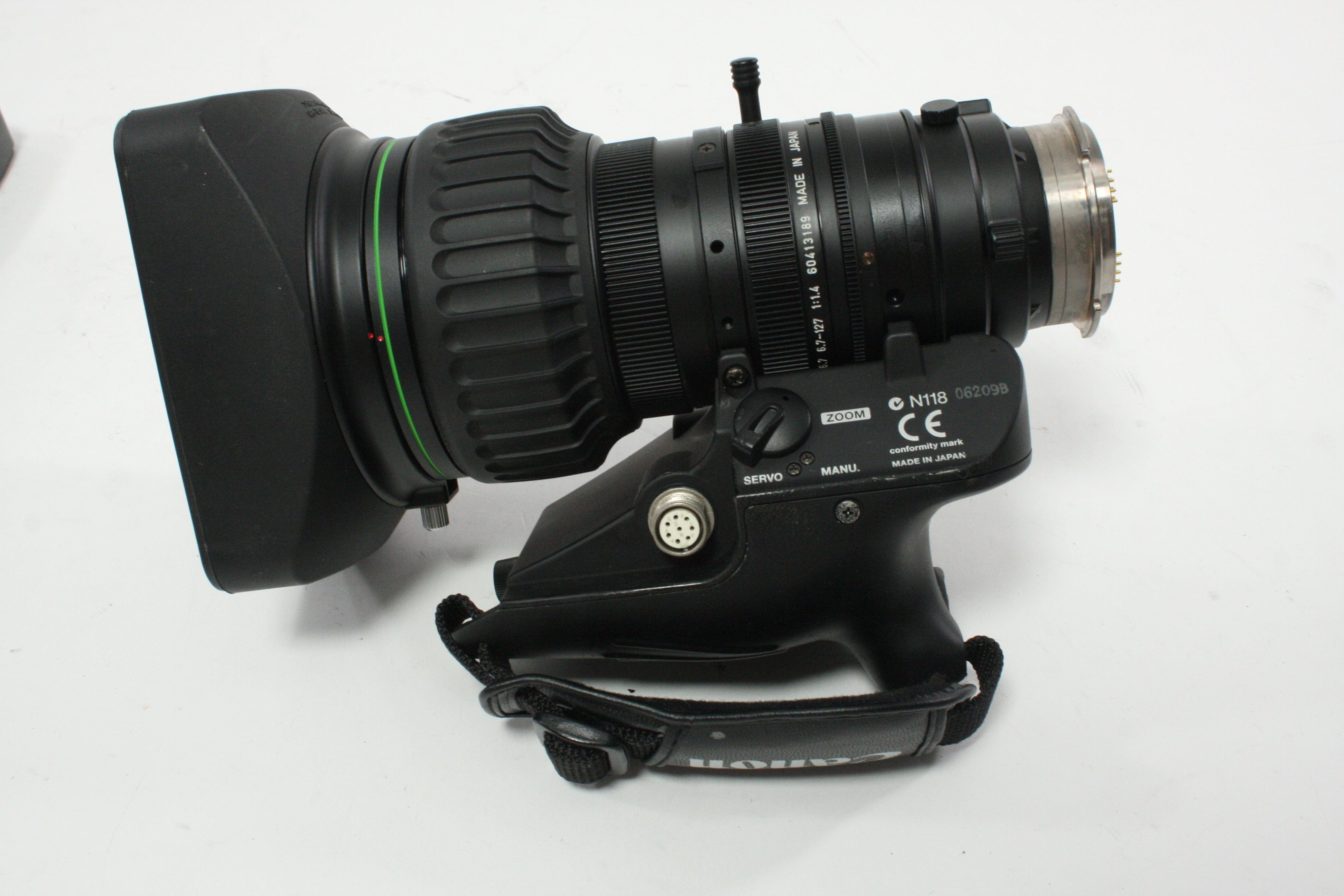 Canon XH19x6.7 KRS SY14 IF 19x HDV Camcorder