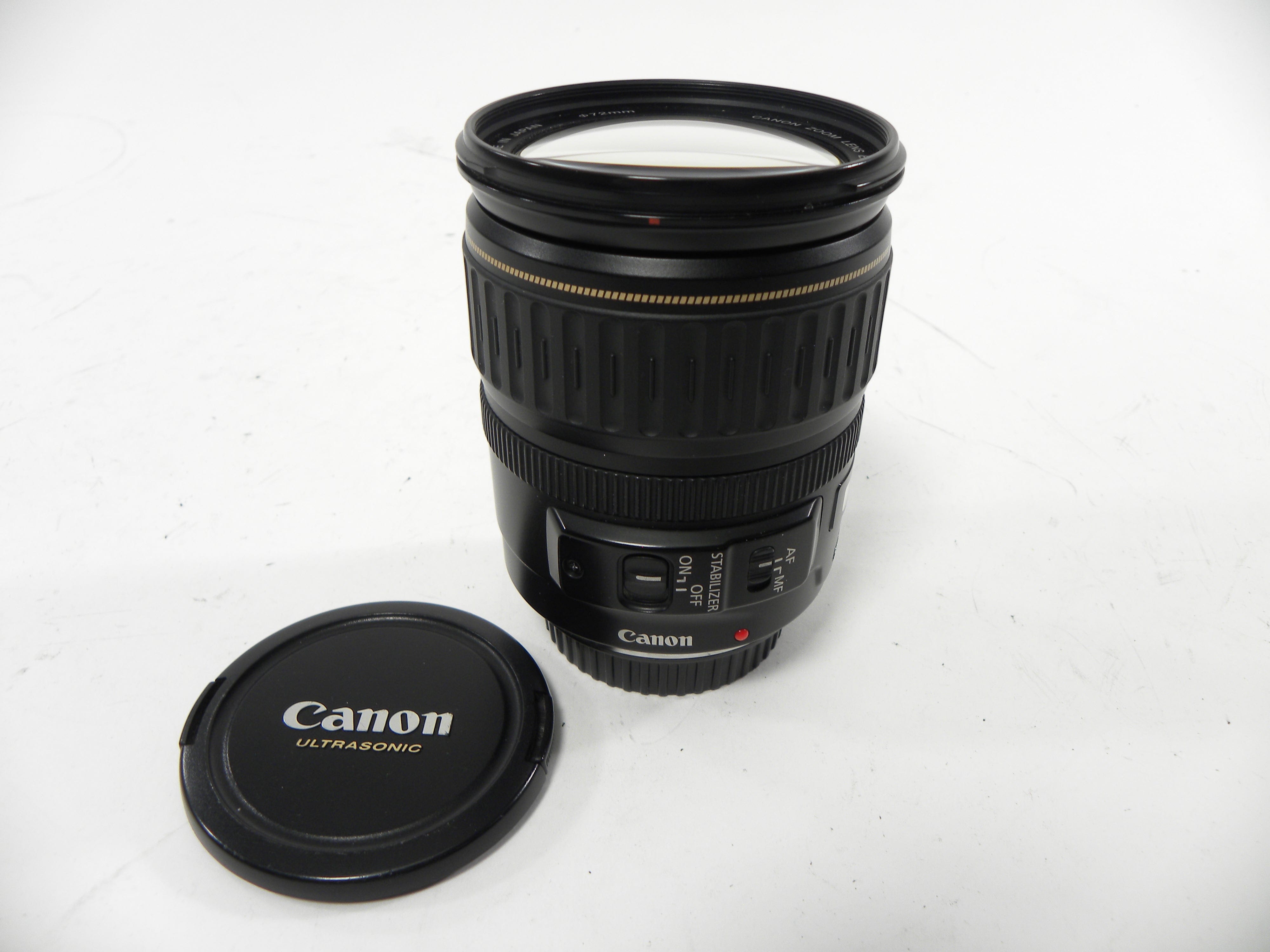 Canon Zoom EF 28-135mm f3.5-5.6 IS USM