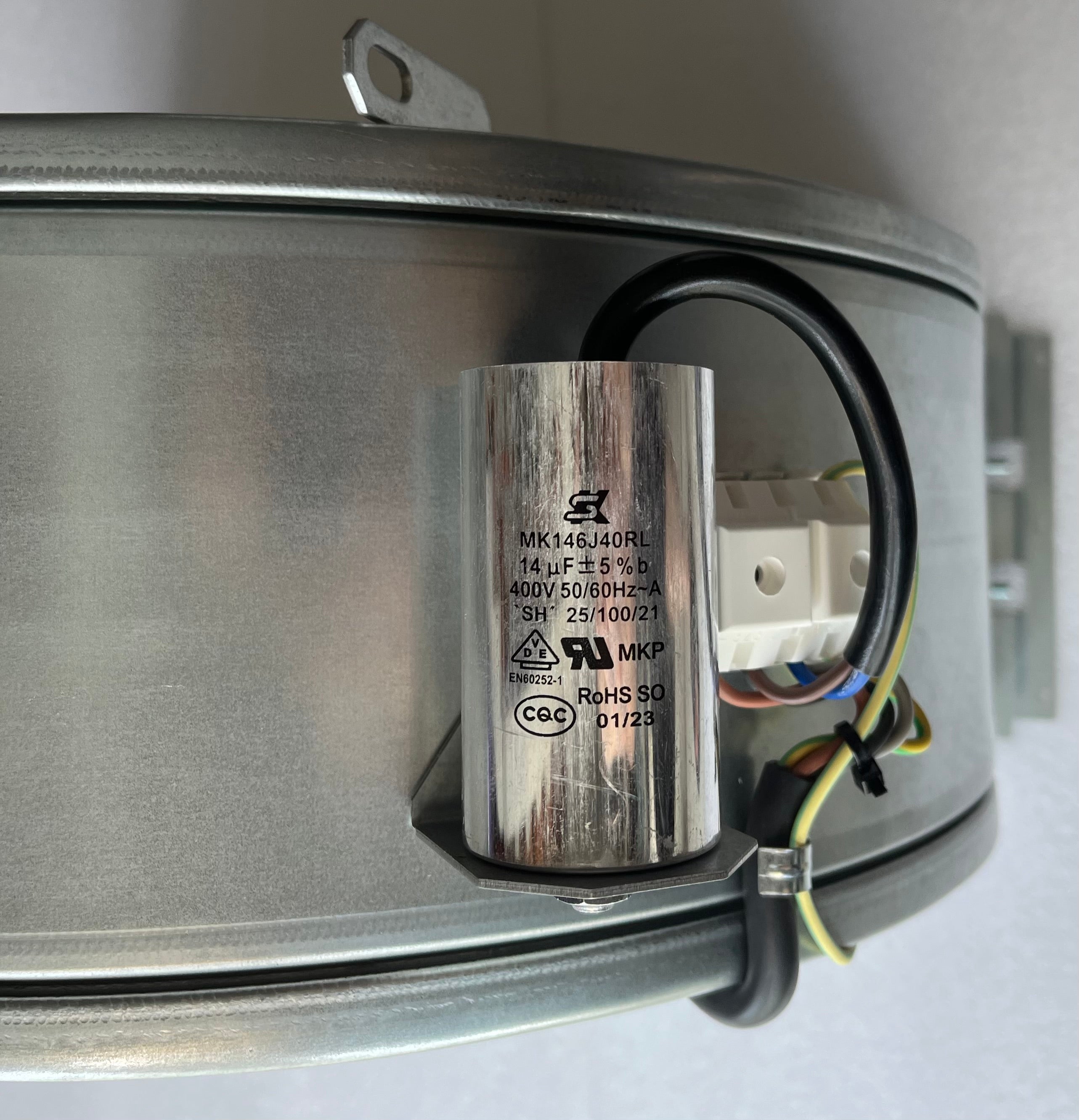 RG28P-4EK.4I.1R 6SL3362-0AG00-0AA1 ZIEHL-ABEGG centrifugal fan for Siemens S120 frequency converters Fan