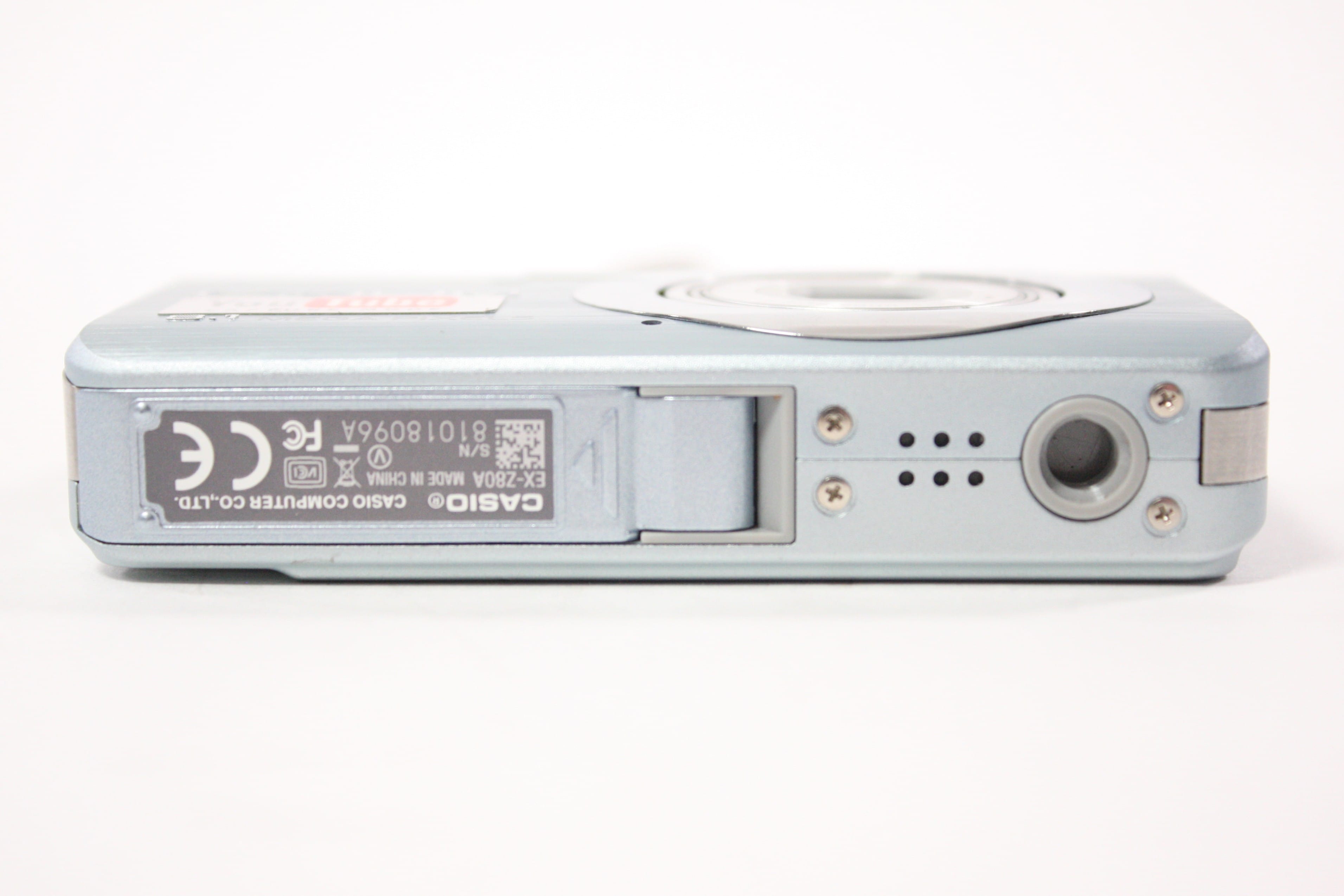 Casio EX-Z80A  Digital Point and Shoot Camera 3x Zoom 8.1mp (Light Blue)