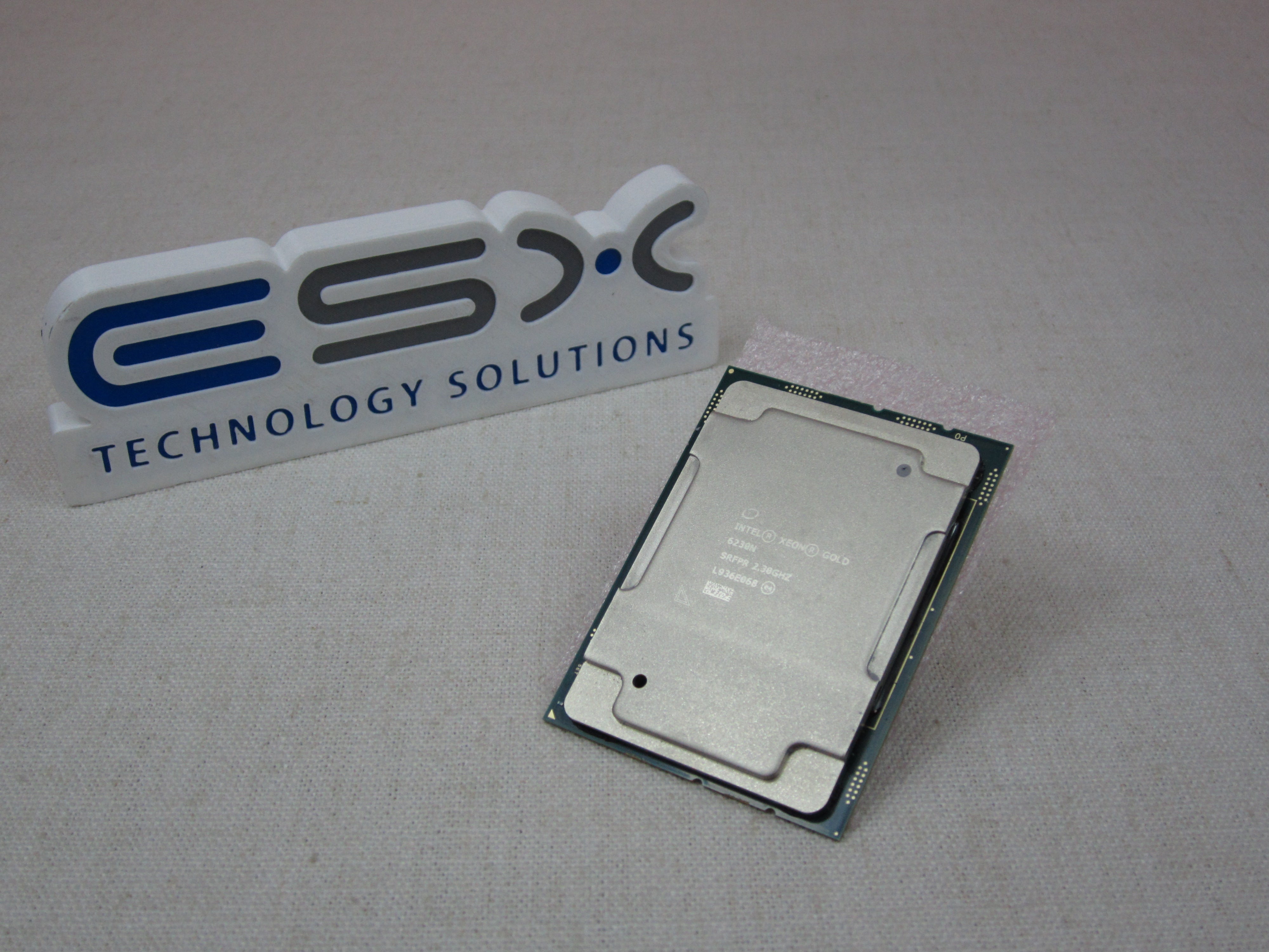 Intel Xeon 20-Core Gold 6230N @ 2.3GHz 27.5MB 125W LGA3647 Processor SRFPR CPU